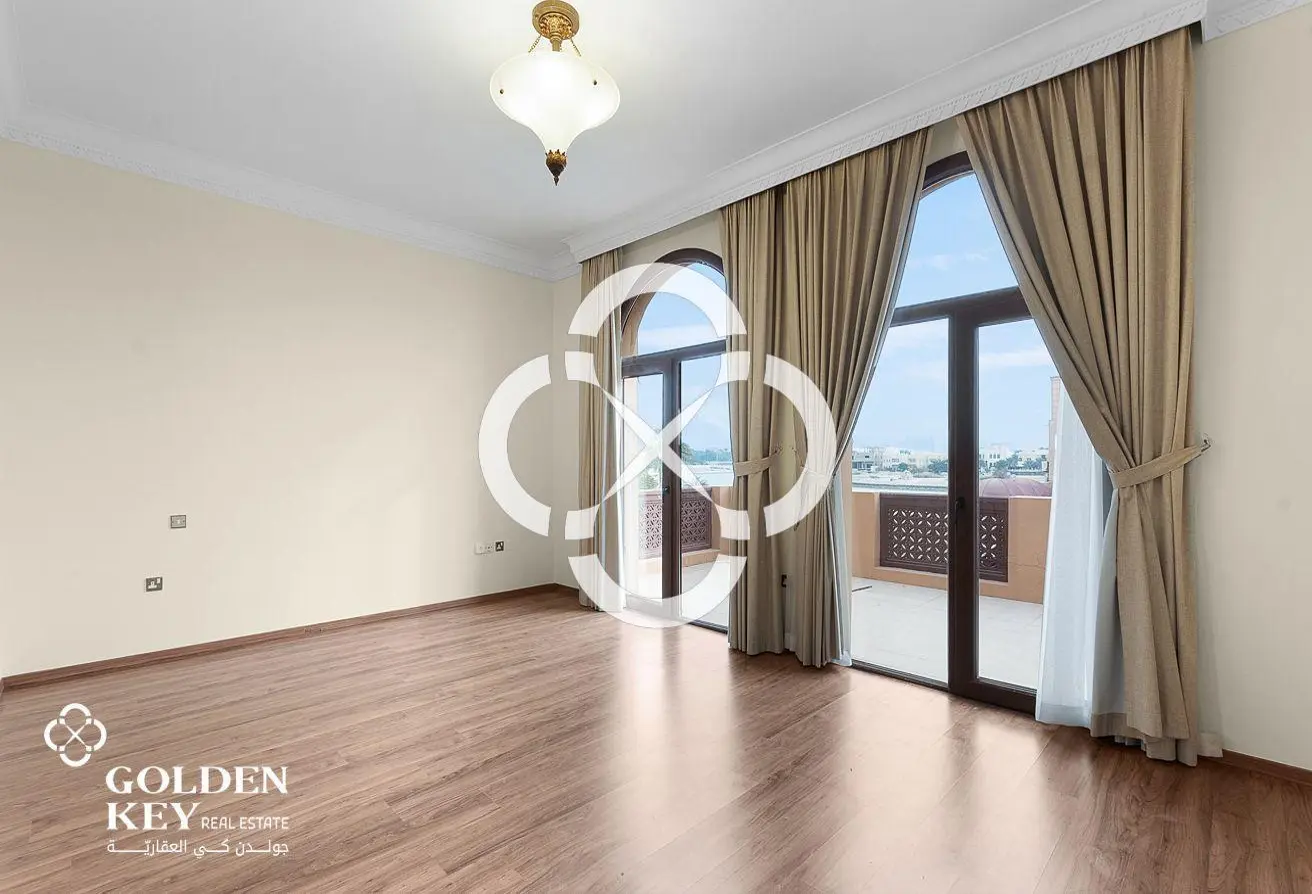 Spacious Layout | 5BR+Maid Villa | Beach Access