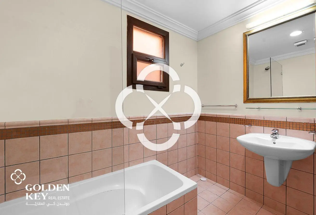 Spacious Layout | 5BR+Maid Villa | Beach Access