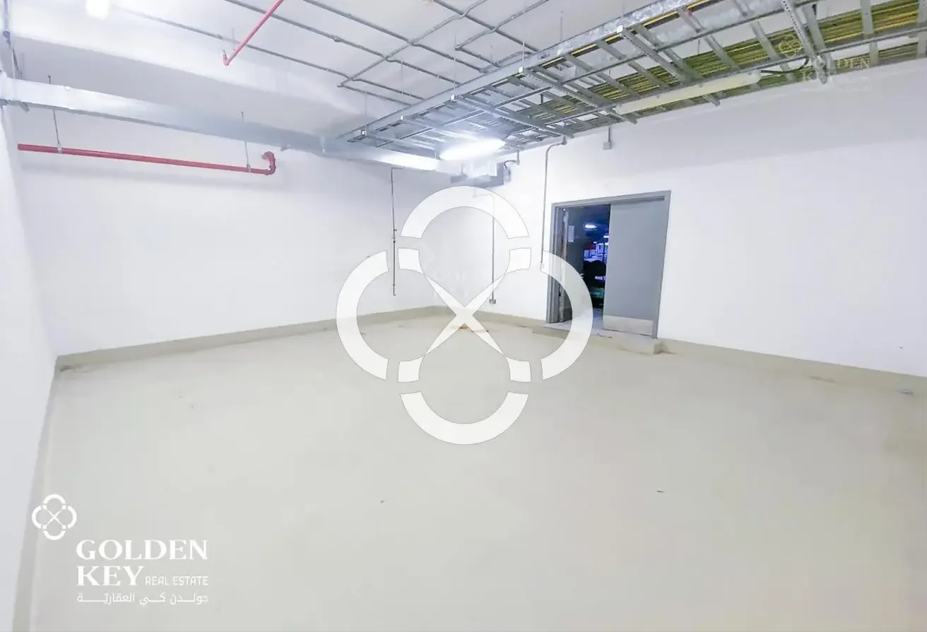 General Store | 136 SQM | Prime Location