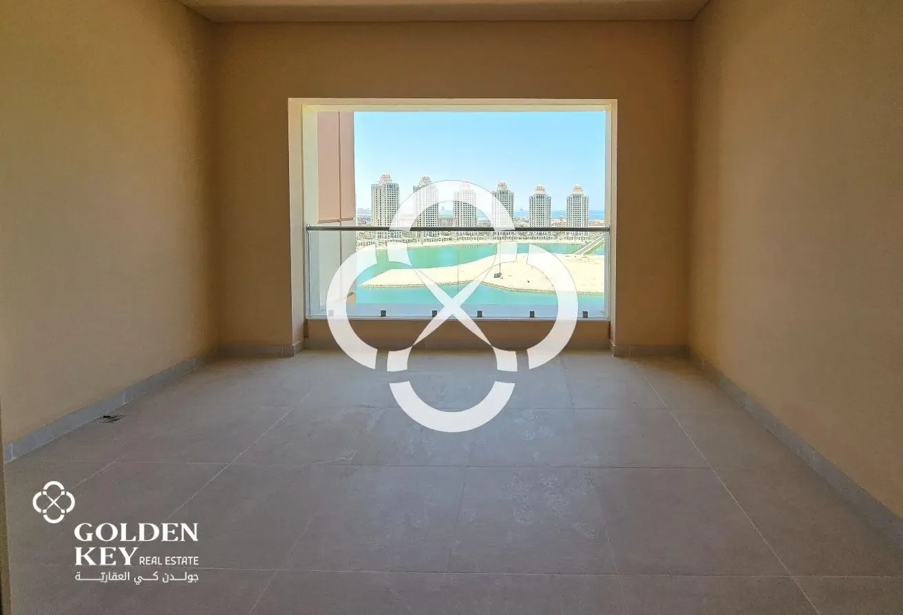 High Floor | Amazing 1BR w/ Balcony and Sea View