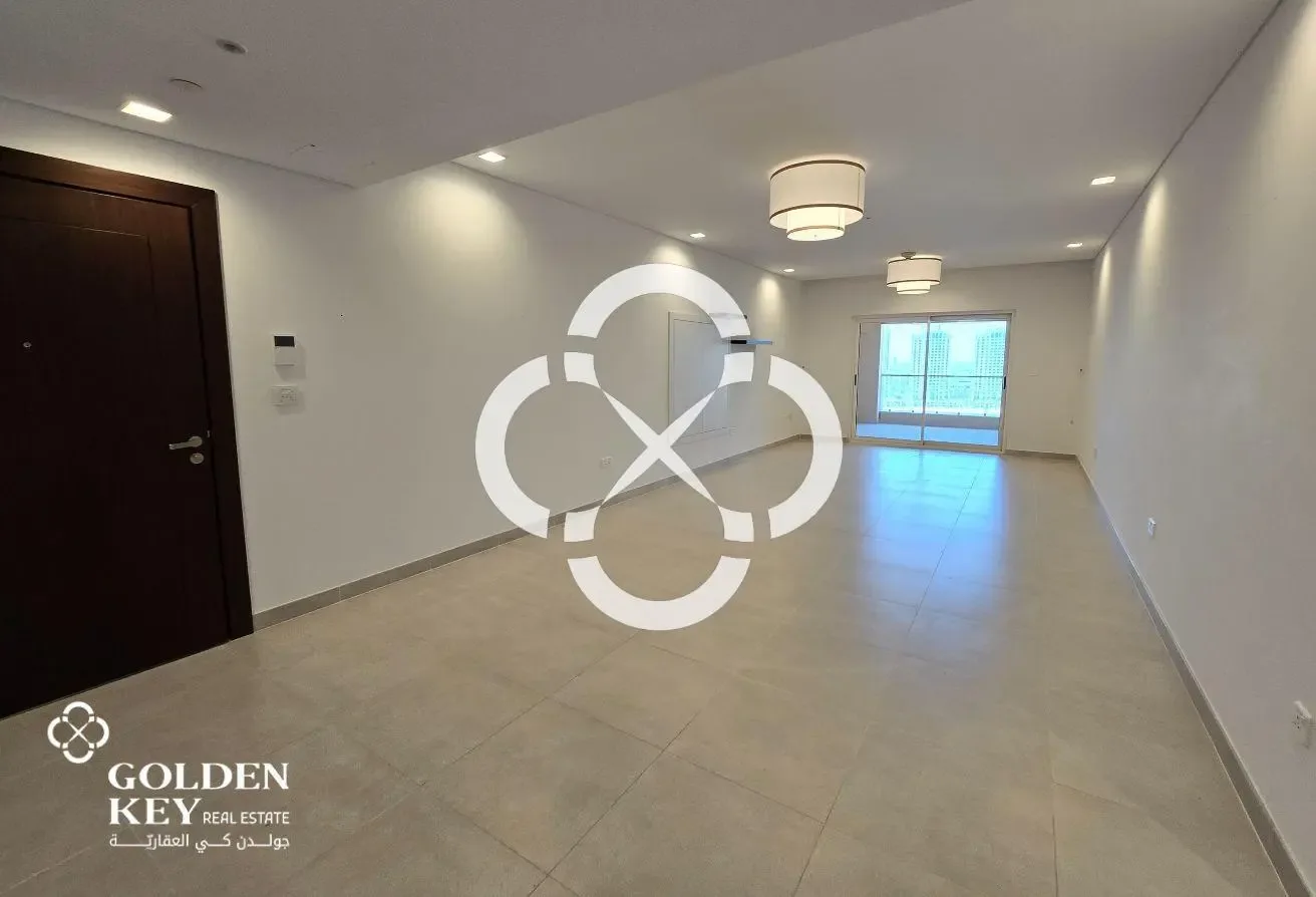 High Floor | Amazing 1BR w/ Balcony and Sea View