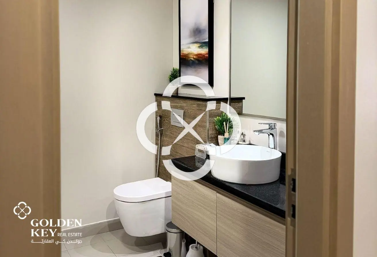 Luxury Tower | FF-2 Bedroom w/ Balcony | Sea View