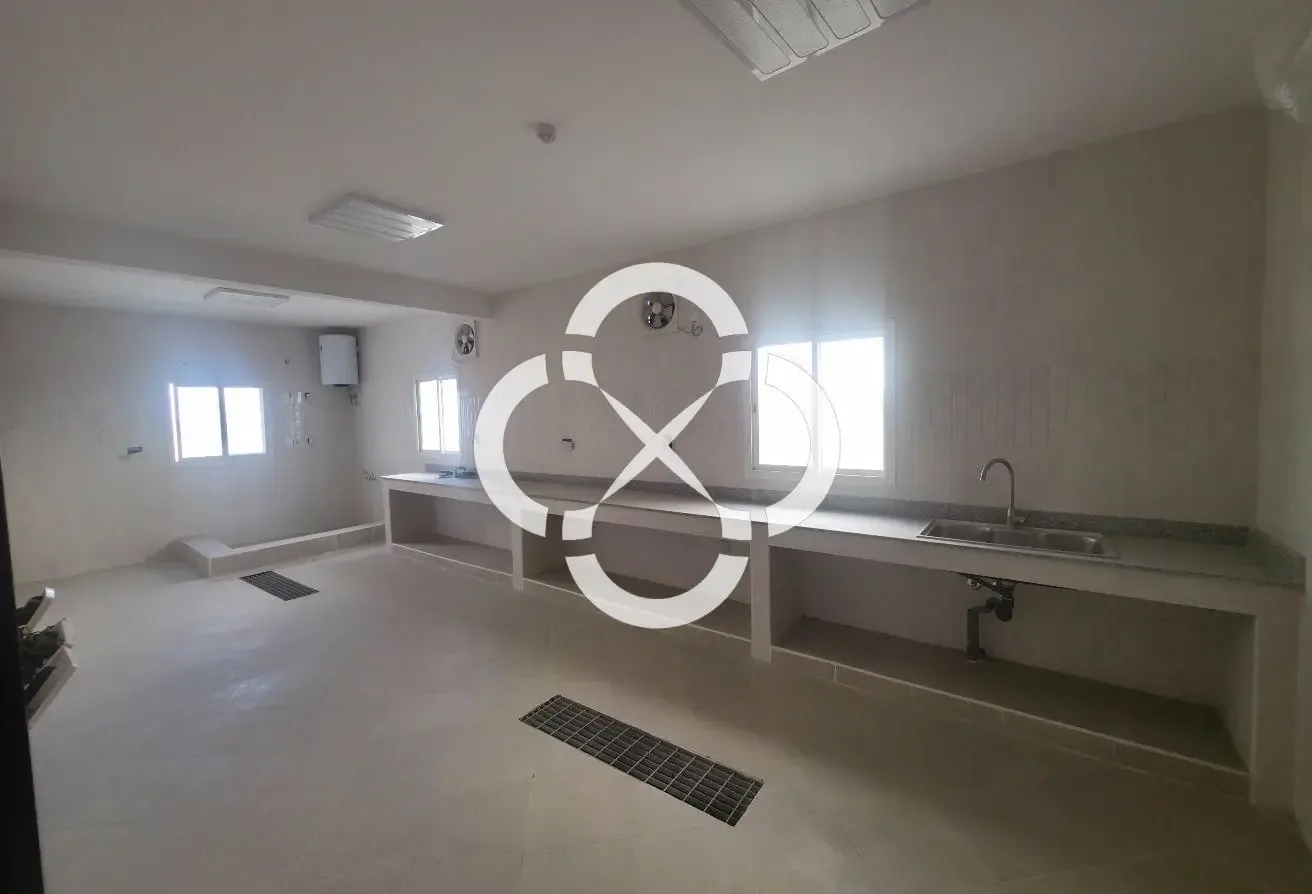 Clean, Modern & Ready to Use – 38 Rooms |Brand New - view 3