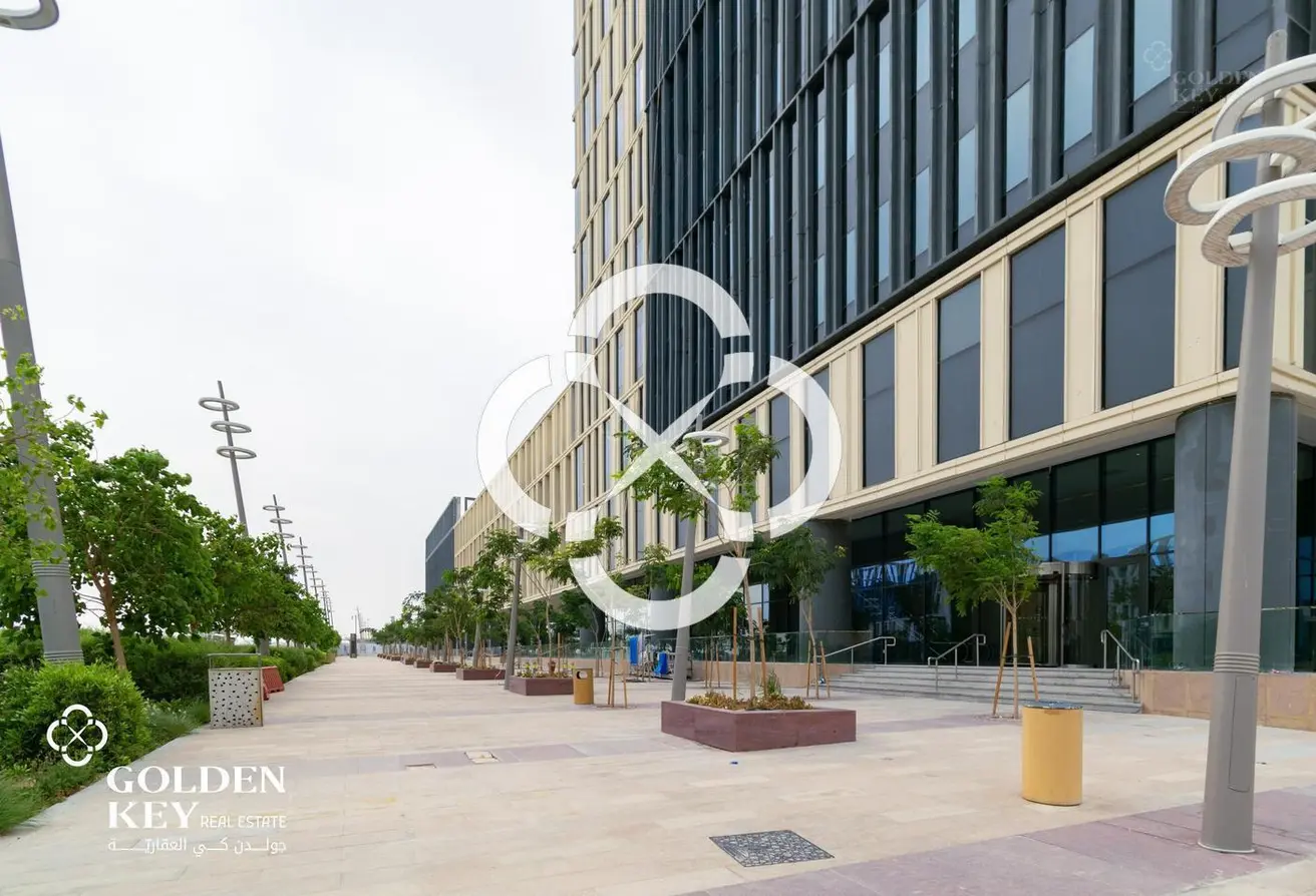 +2 Month Grace Period Prime Location | Lusail