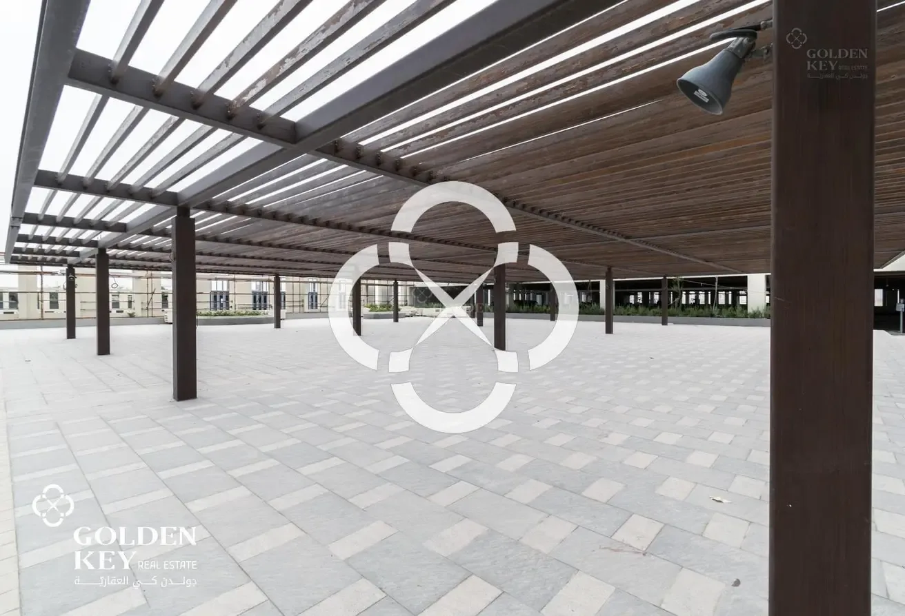 +2 Month Grace Period Prime Location | Lusail
