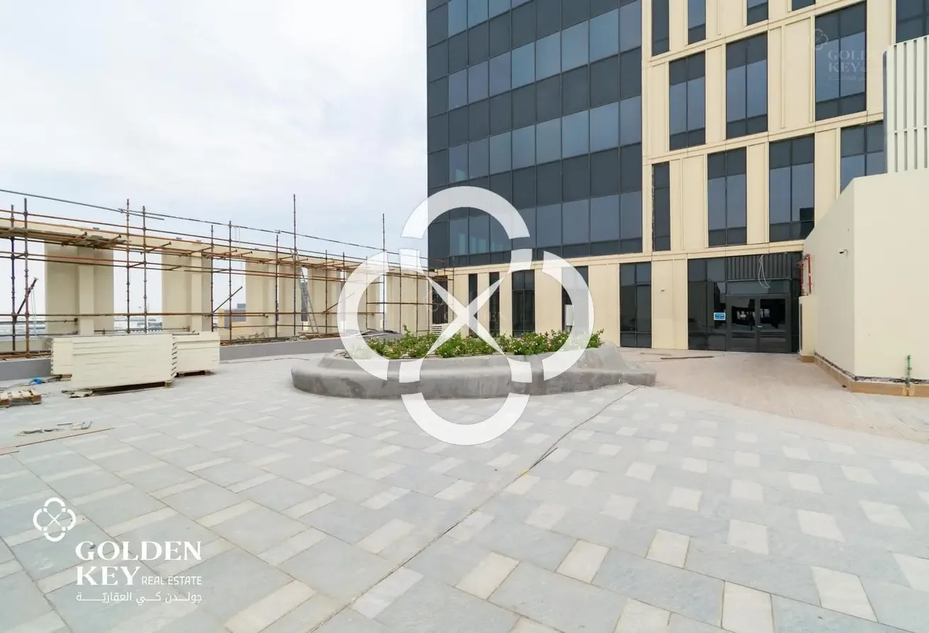 +2 Month Grace Period Prime Location | Lusail