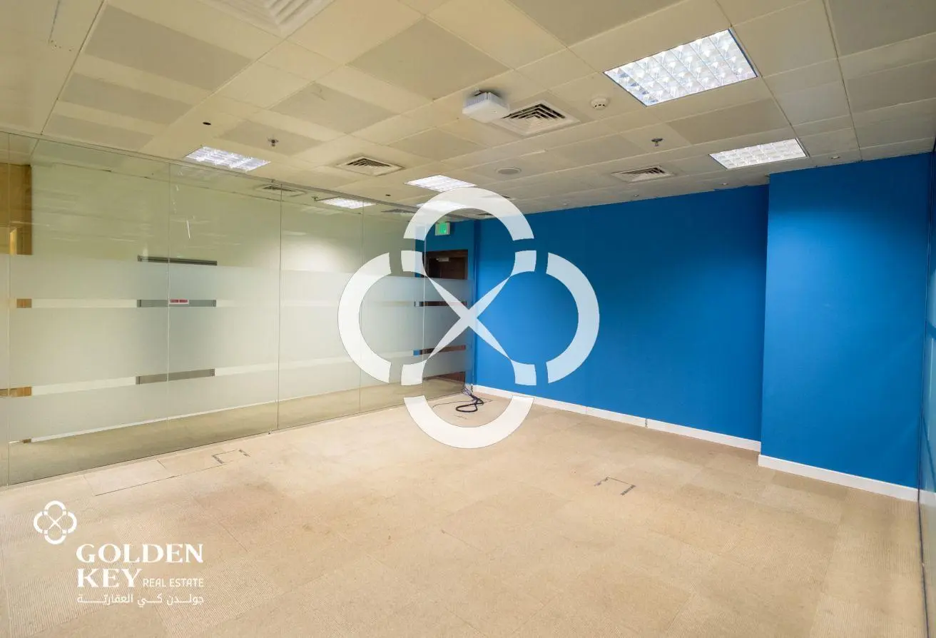 Elegant Interior Fitted Office for Rent | West Bay - view 3