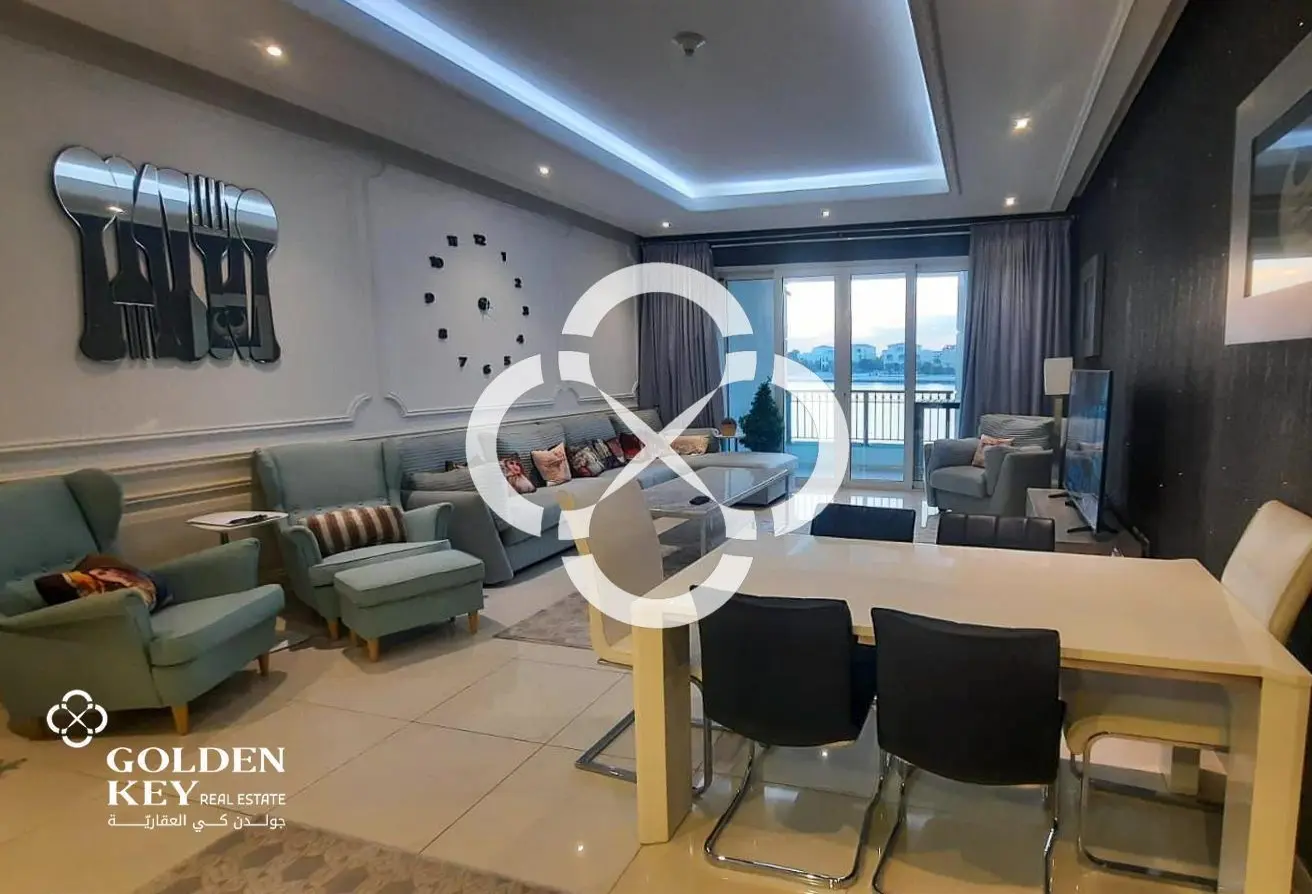 Beach Access | Premium 2BR Chalet | Sea Views
