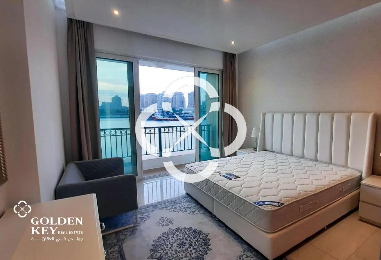 Beach Access | Premium 2BR Chalet | Sea Views