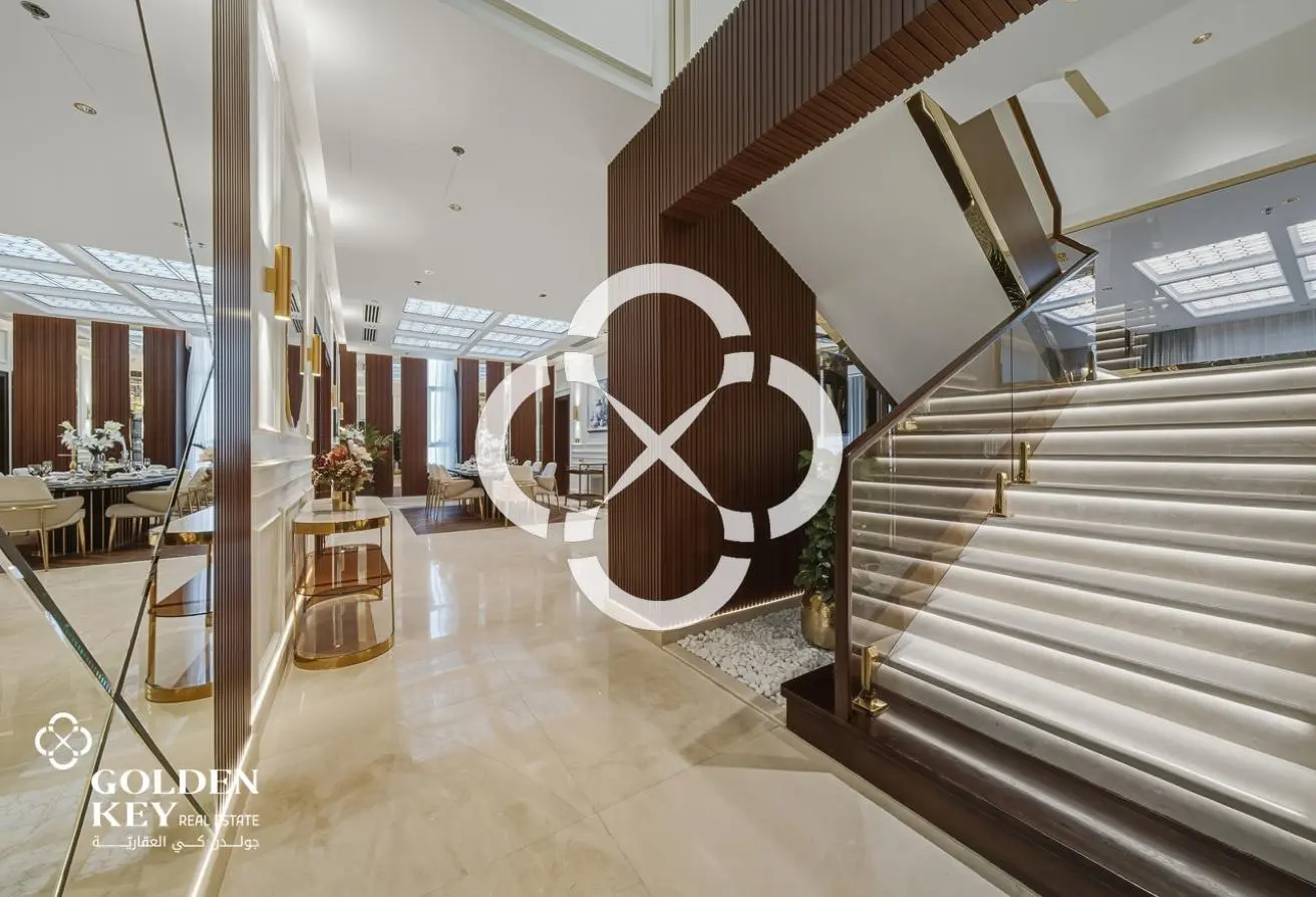 Ultra-Luxury Penthouse with Private Pool in Lusail - view 3
