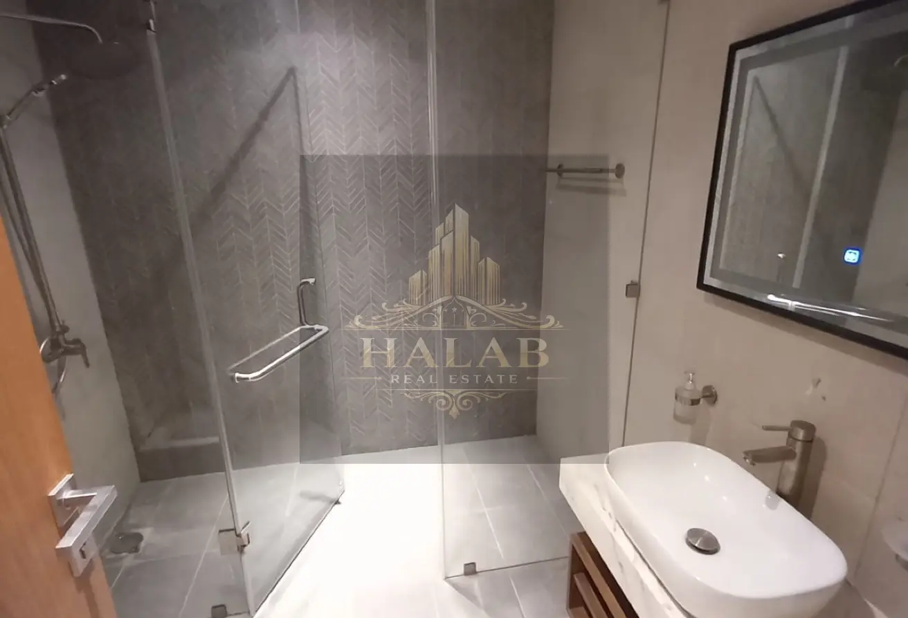Luxury apartments in West Walk Al Waab 3 bedroom