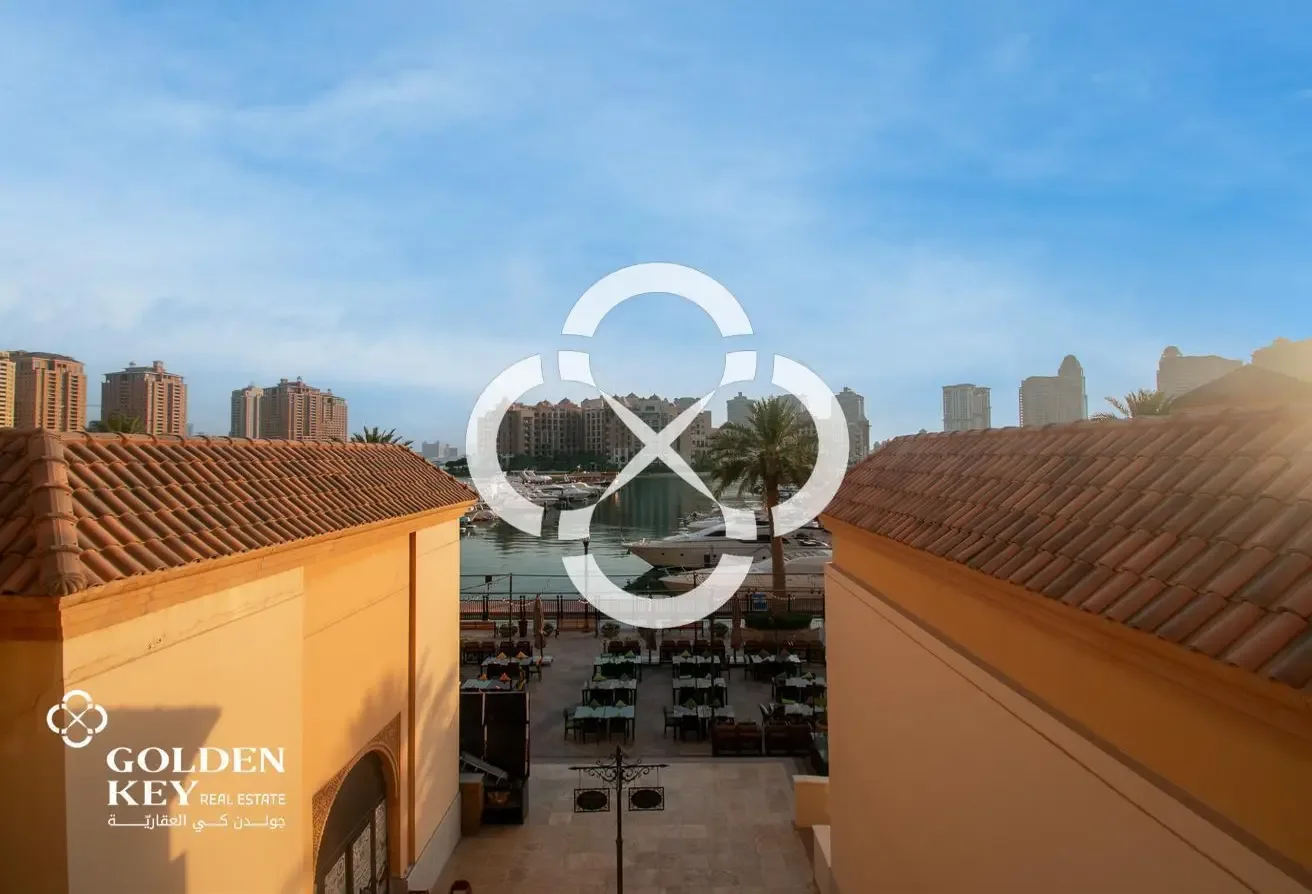 NO COMMISSION | Townhouse | Spacious Terrace