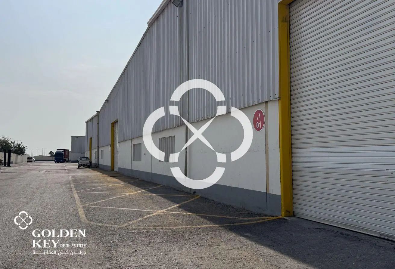 Logistic Warehouse+3 OfficesꟷInternational Airport