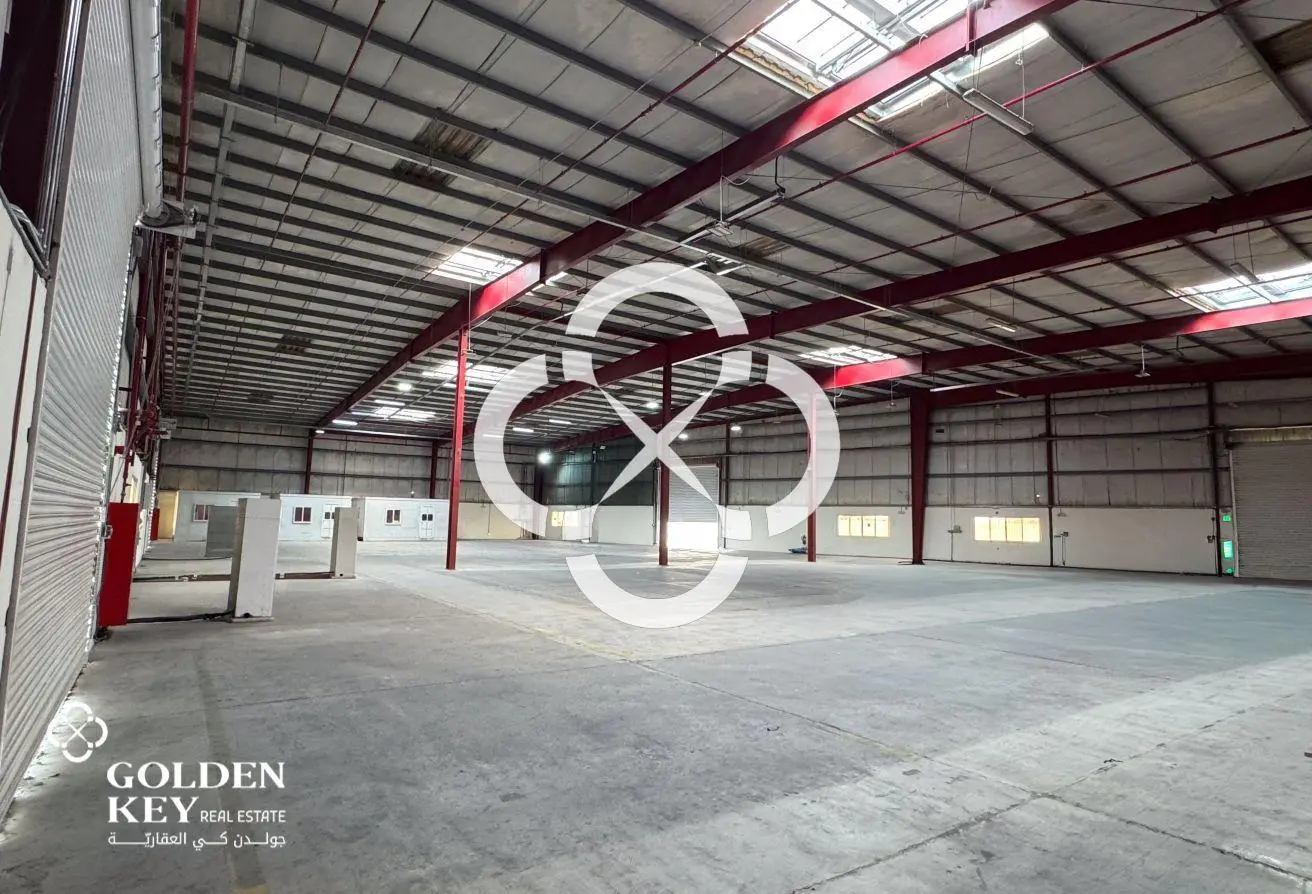 Logistic Warehouse+3 OfficesꟷInternational Airport