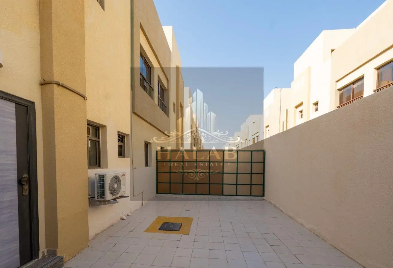 Luxurious, fully furnished villas with high-end f