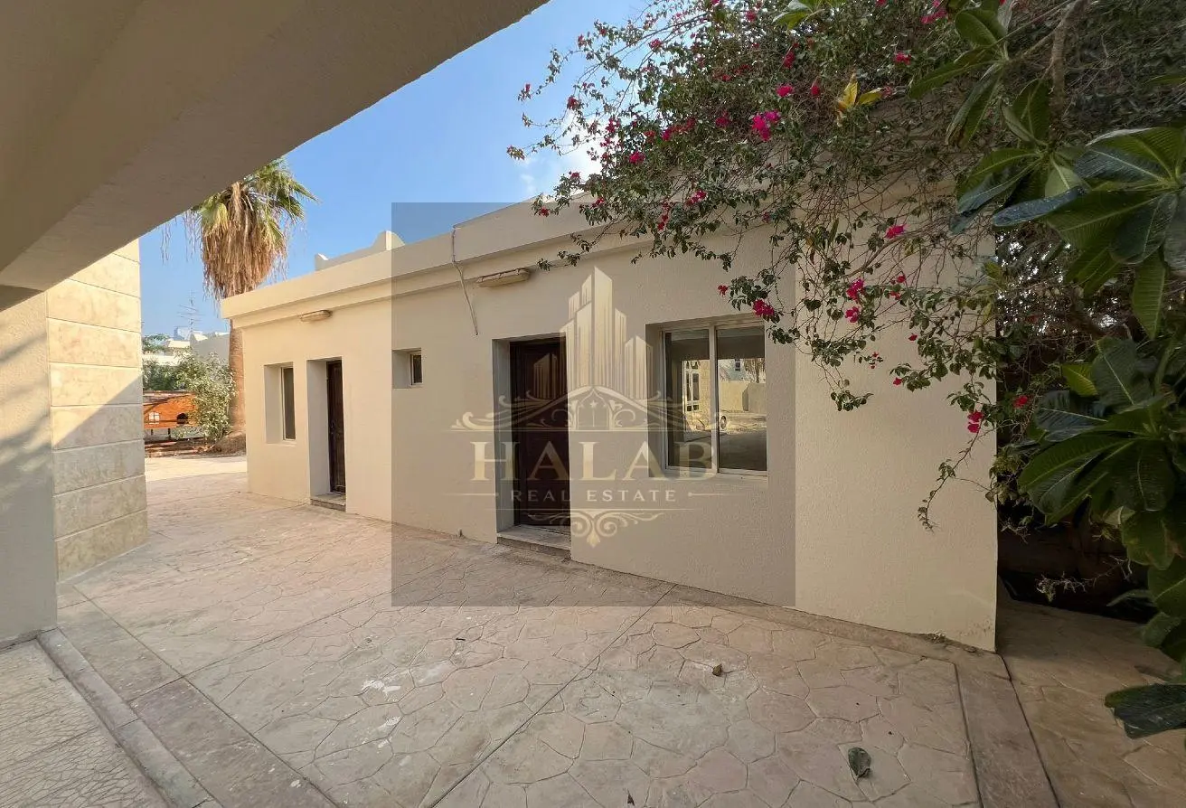 AMAZING VILLA IN DAFNA WITH BORIVATE GARDEN