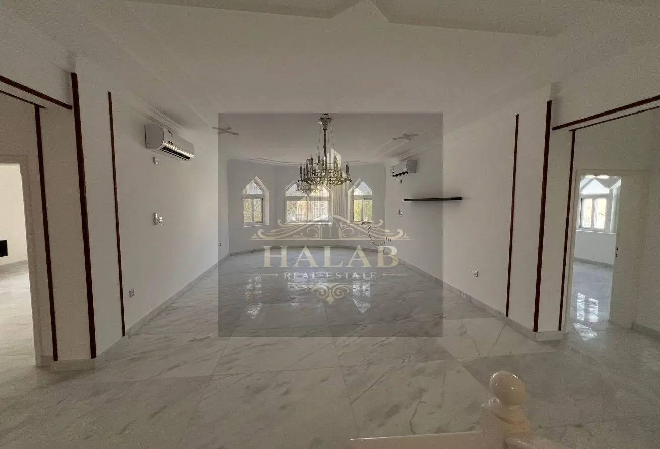 AMAZING VILLA IN DAFNA WITH BORIVATE GARDEN