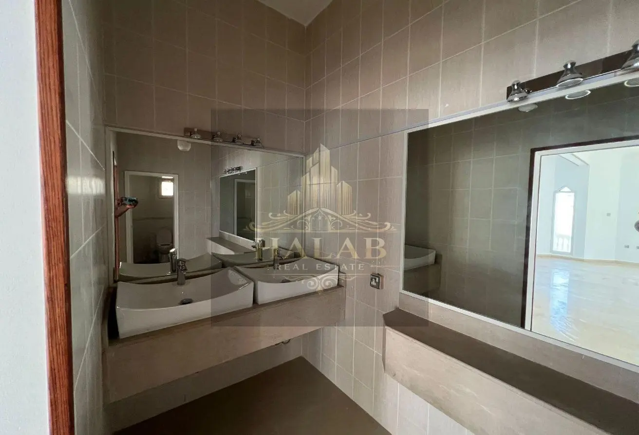 AMAZING VILLA IN DAFNA WITH BORIVATE GARDEN