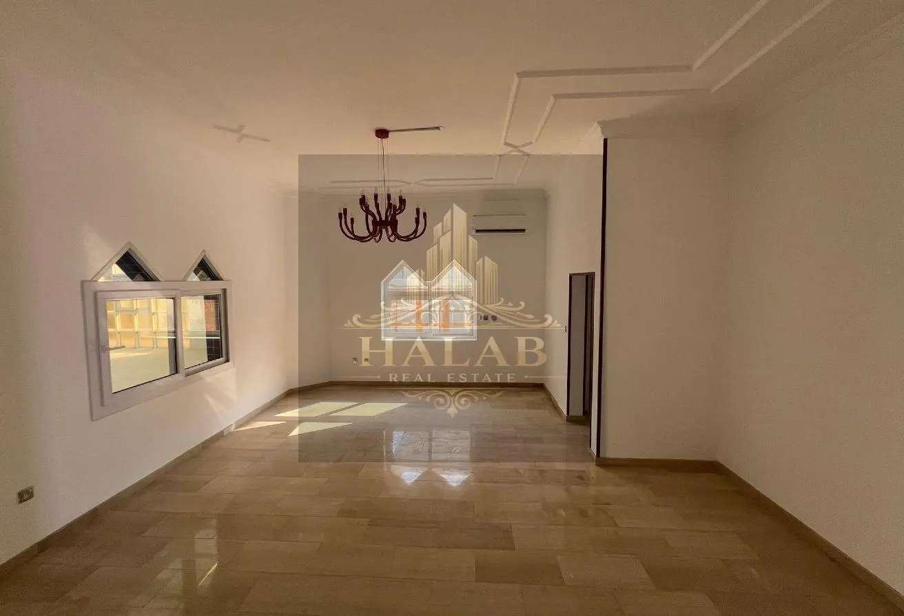 AMAZING VILLA IN DAFNA WITH BORIVATE GARDEN