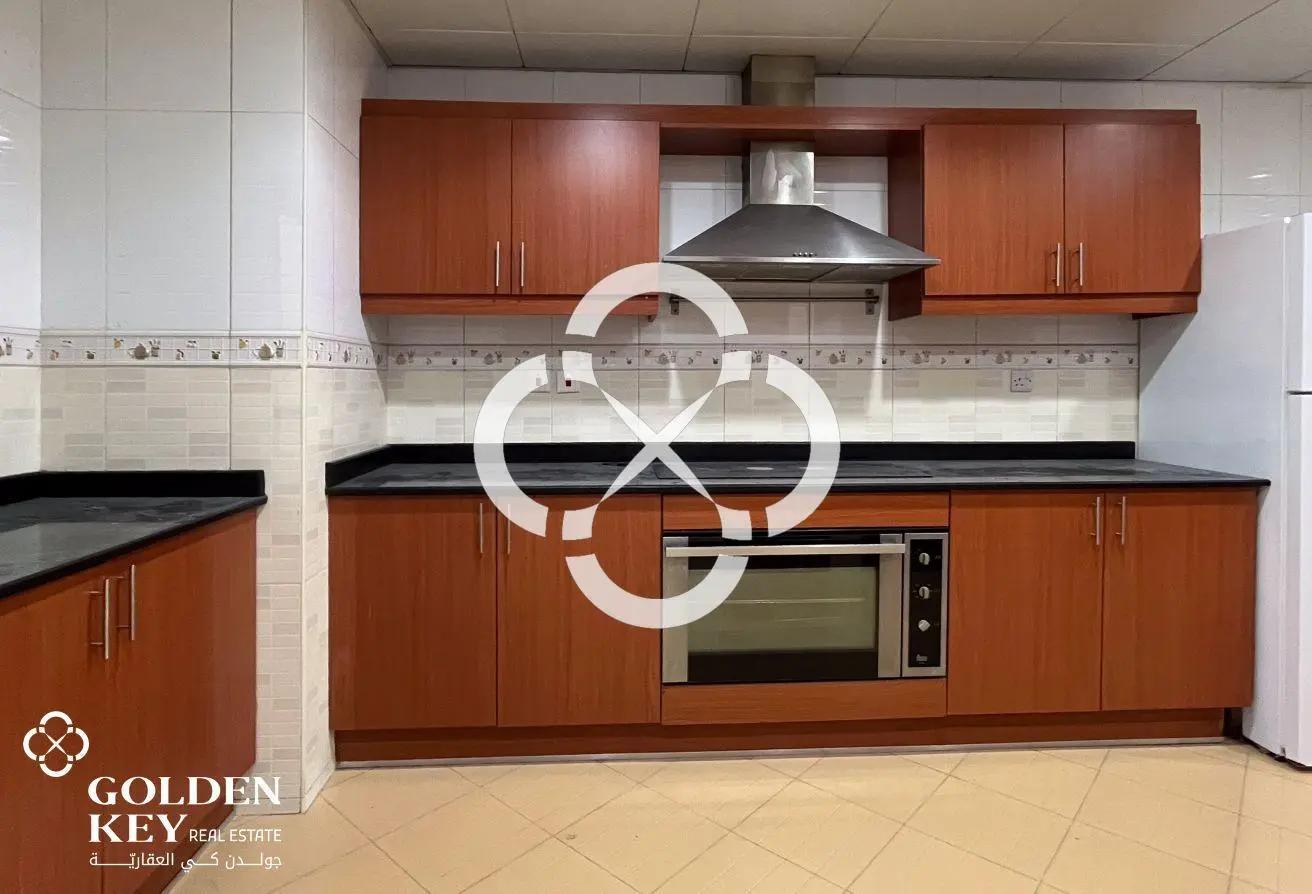 Sea View | 3BR+Maid with Balcony | Bills Included
