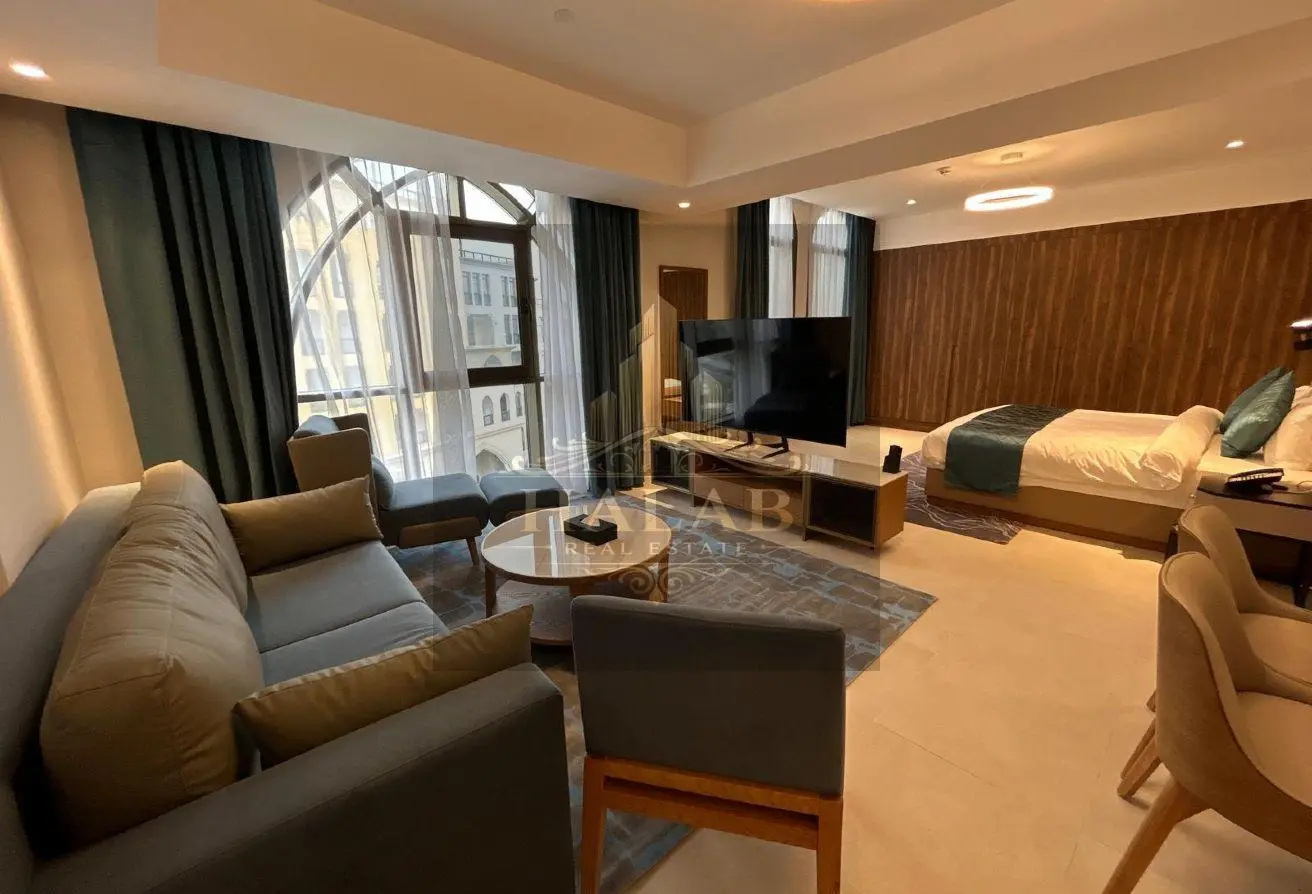LUXURY One Bedroom Fully Furnished in PEARL - view 3