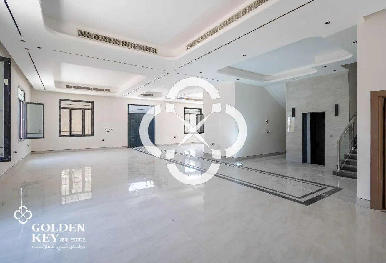 Grand 7BR Villa | Hotel-Style Luxury Finishes