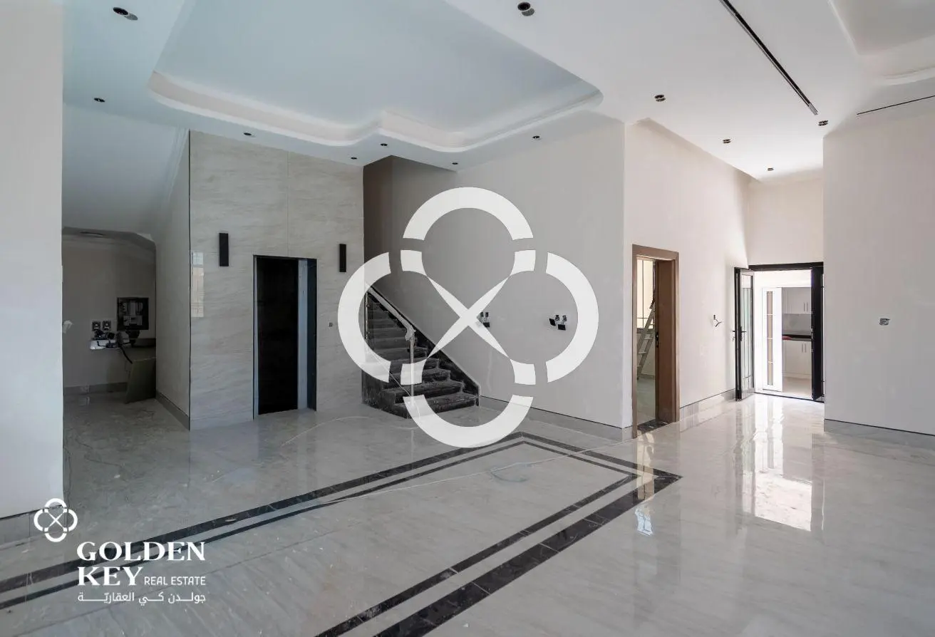Grand 7BR Villa | Hotel-Style Luxury Finishes