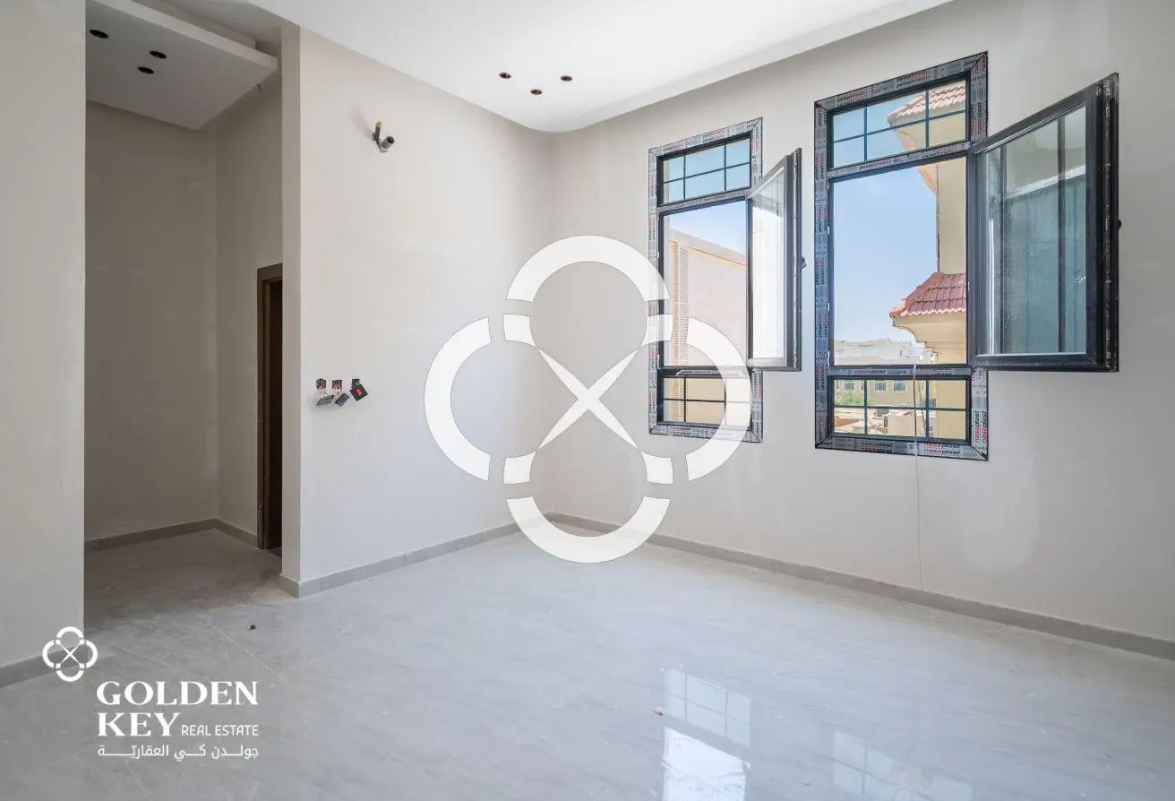 Grand 7BR Villa | Hotel-Style Luxury Finishes