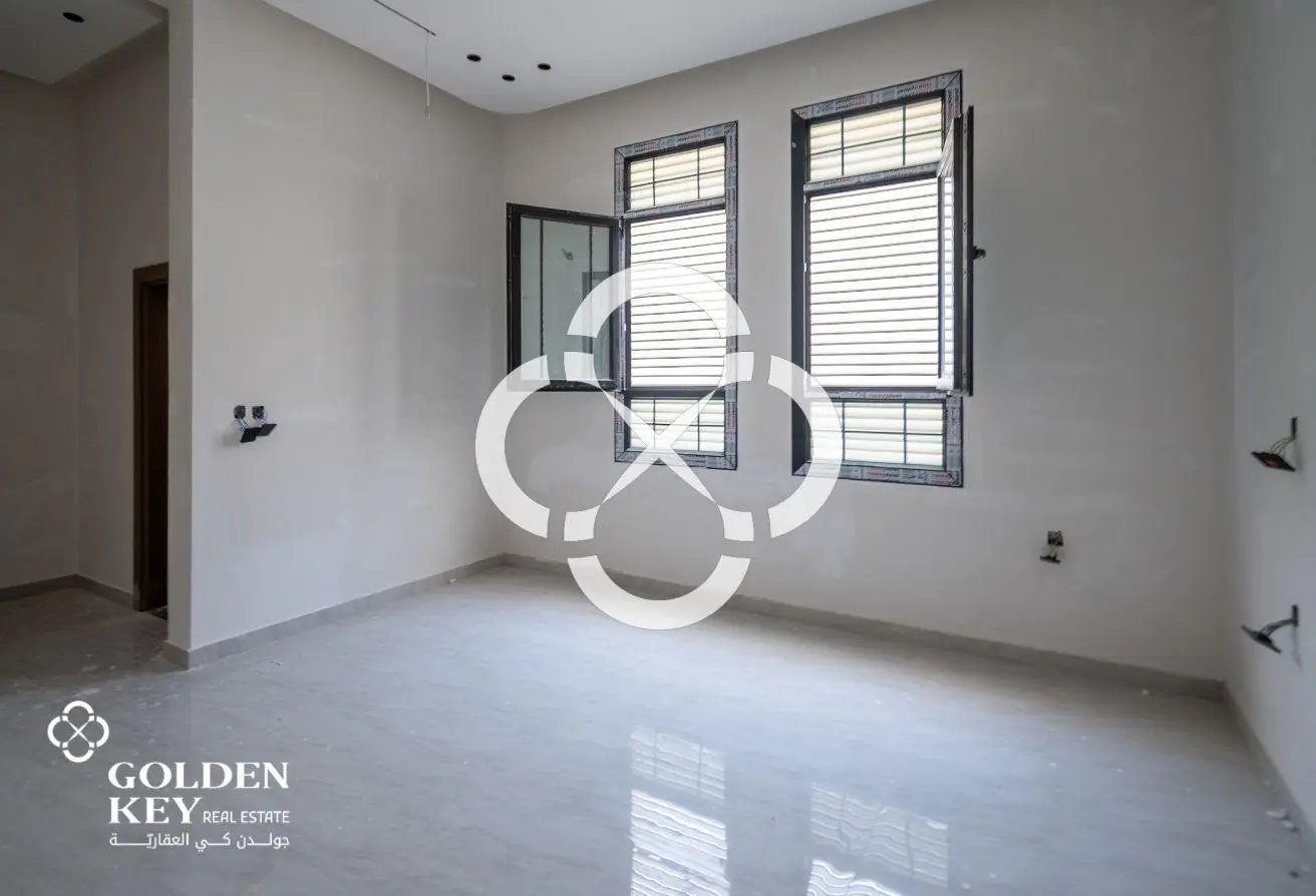 Grand 7BR Villa | Hotel-Style Luxury Finishes
