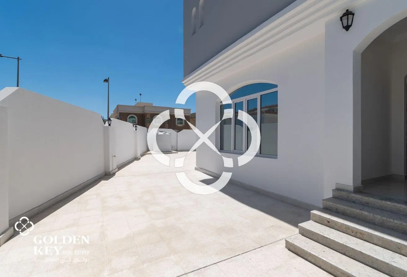 UF | Fully Renovated Villa 5BR+Maid | Old Airport