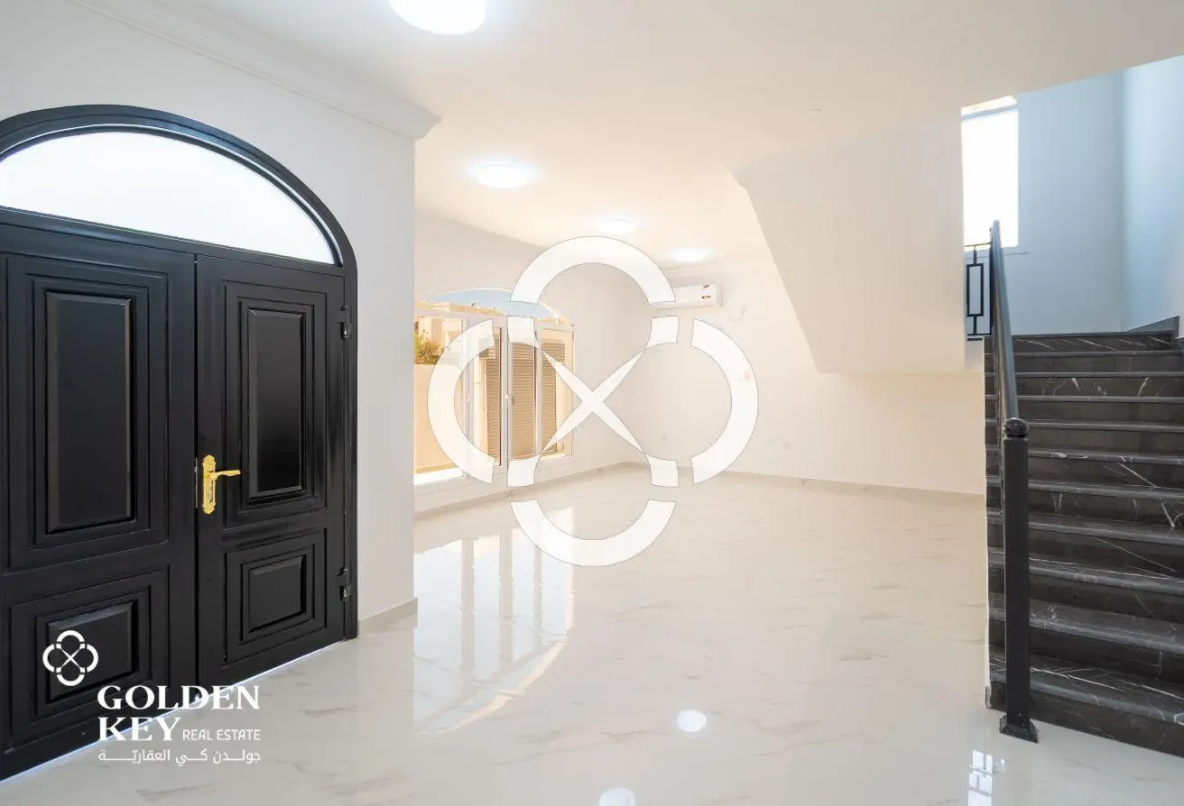 UF | Fully Renovated Villa 5BR+Maid | Old Airport