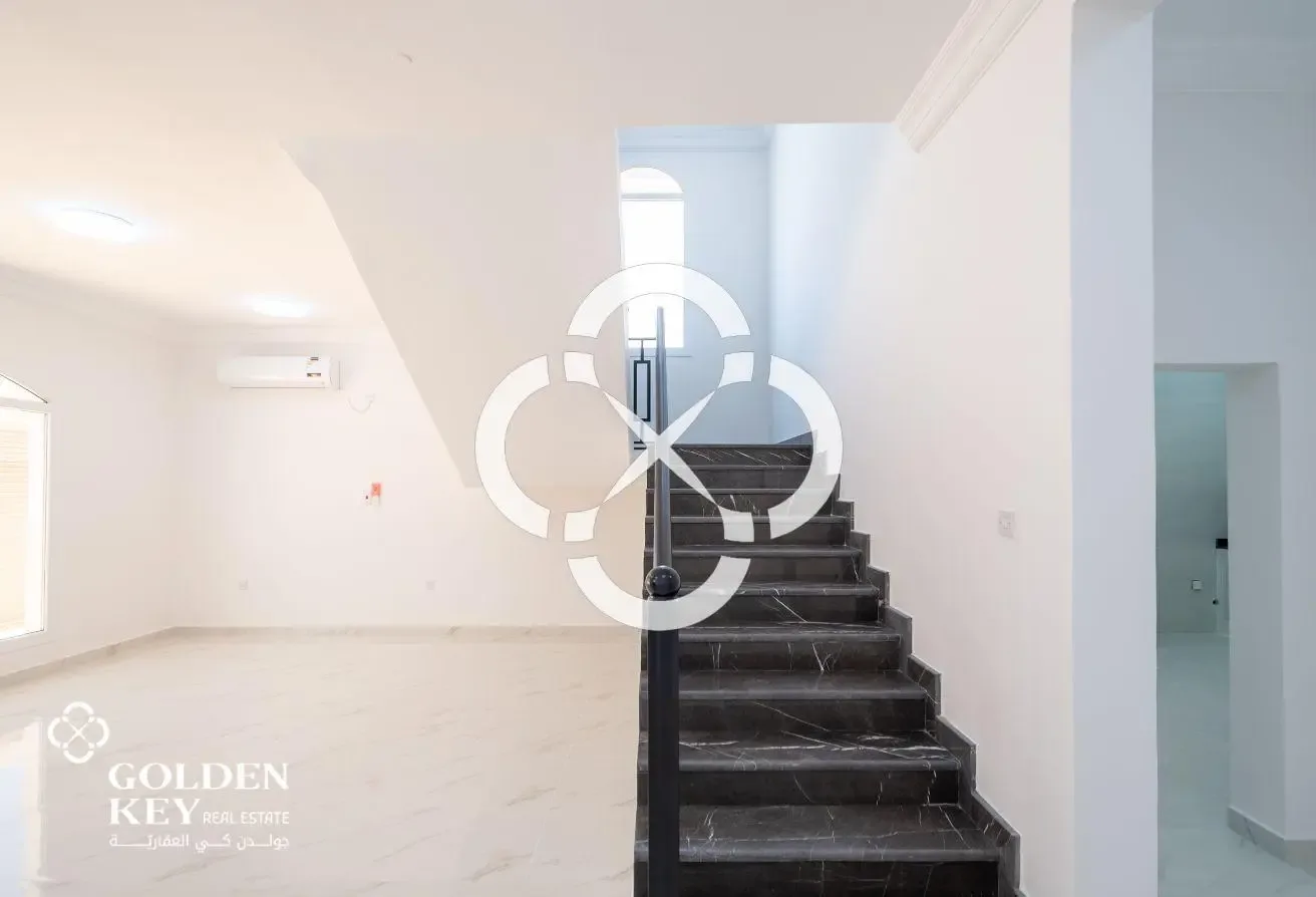 UF | Fully Renovated Villa 5BR+Maid | Old Airport