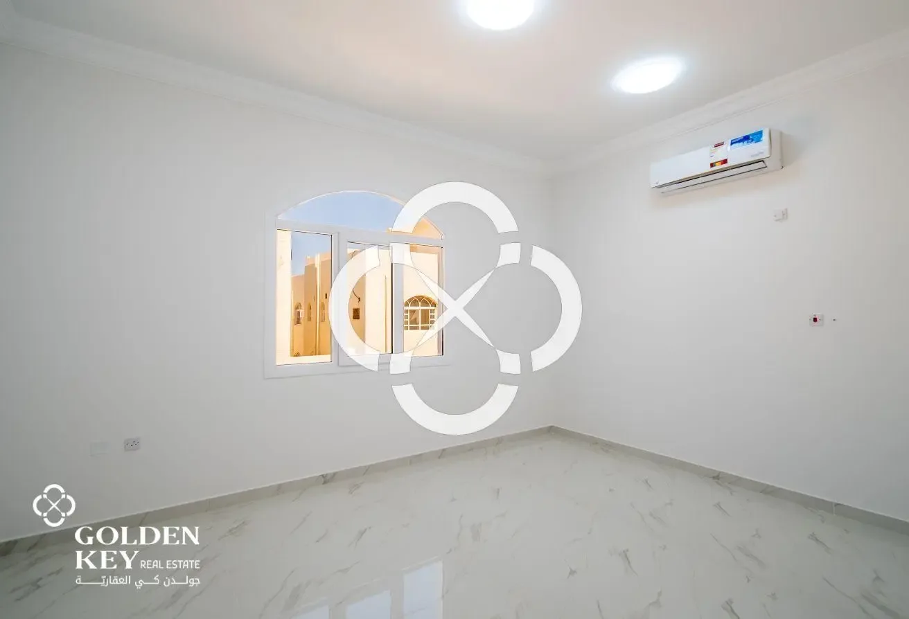 UF | Fully Renovated Villa 5BR+Maid | Old Airport
