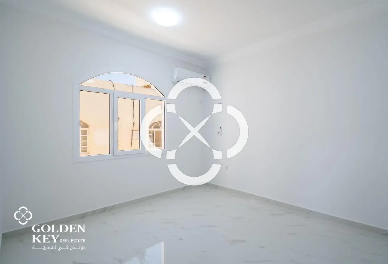 UF | Fully Renovated Villa 5BR+Maid | Old Airport