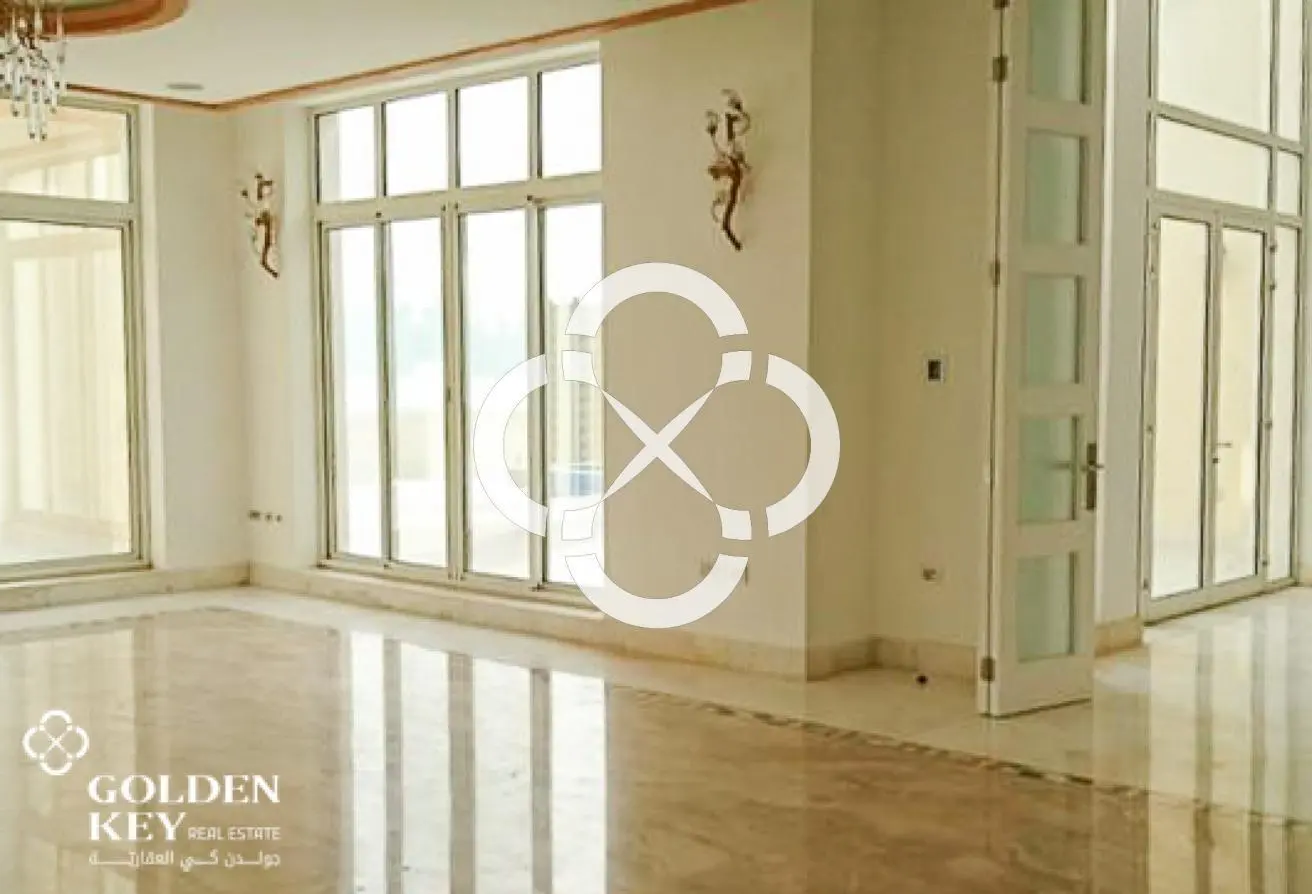 Luxury 5BR Villa with Private Pool | Beach Access