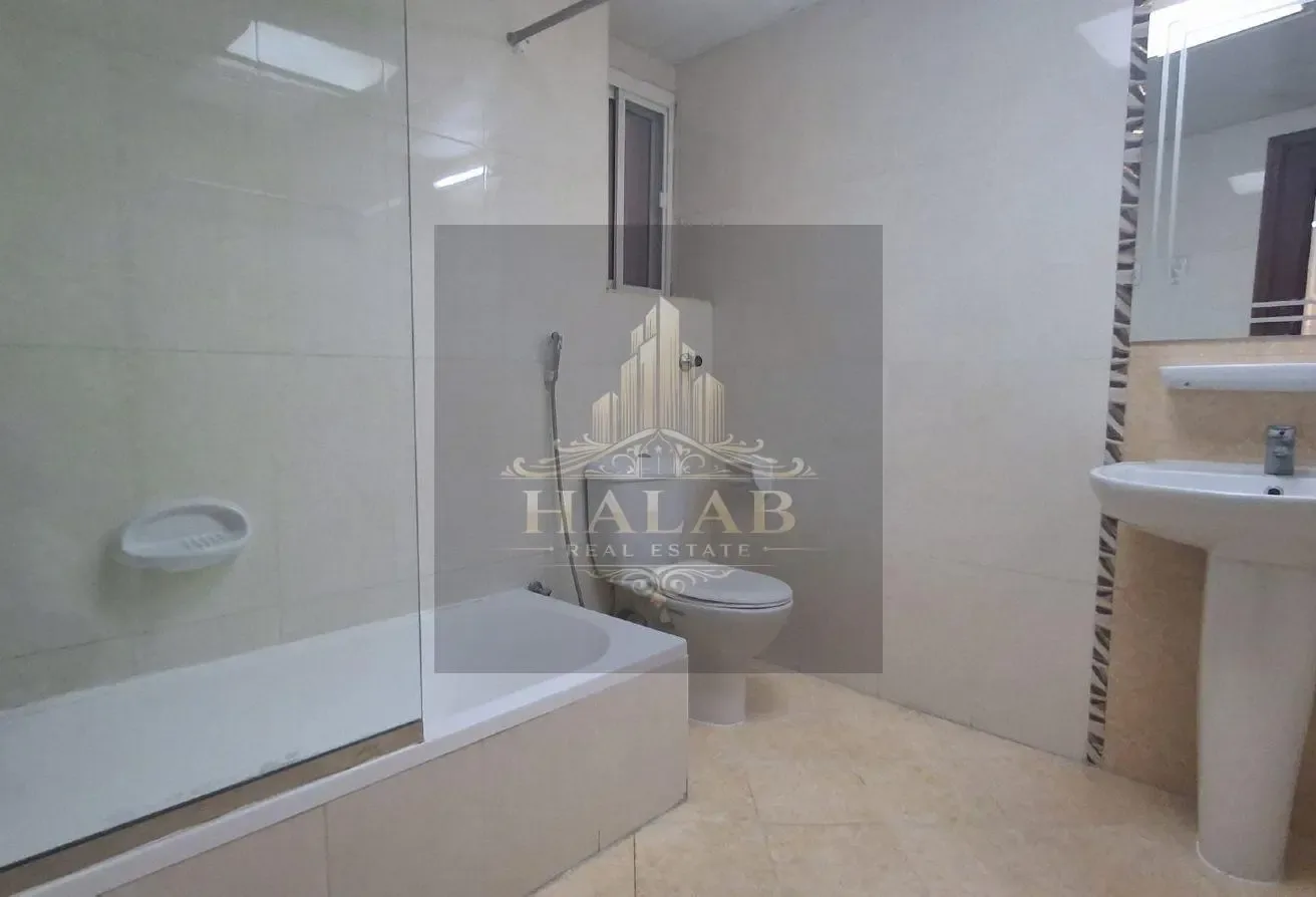SPACIOUS 2 BHK APARTMENT 3 BATHROOMS POOL & GY