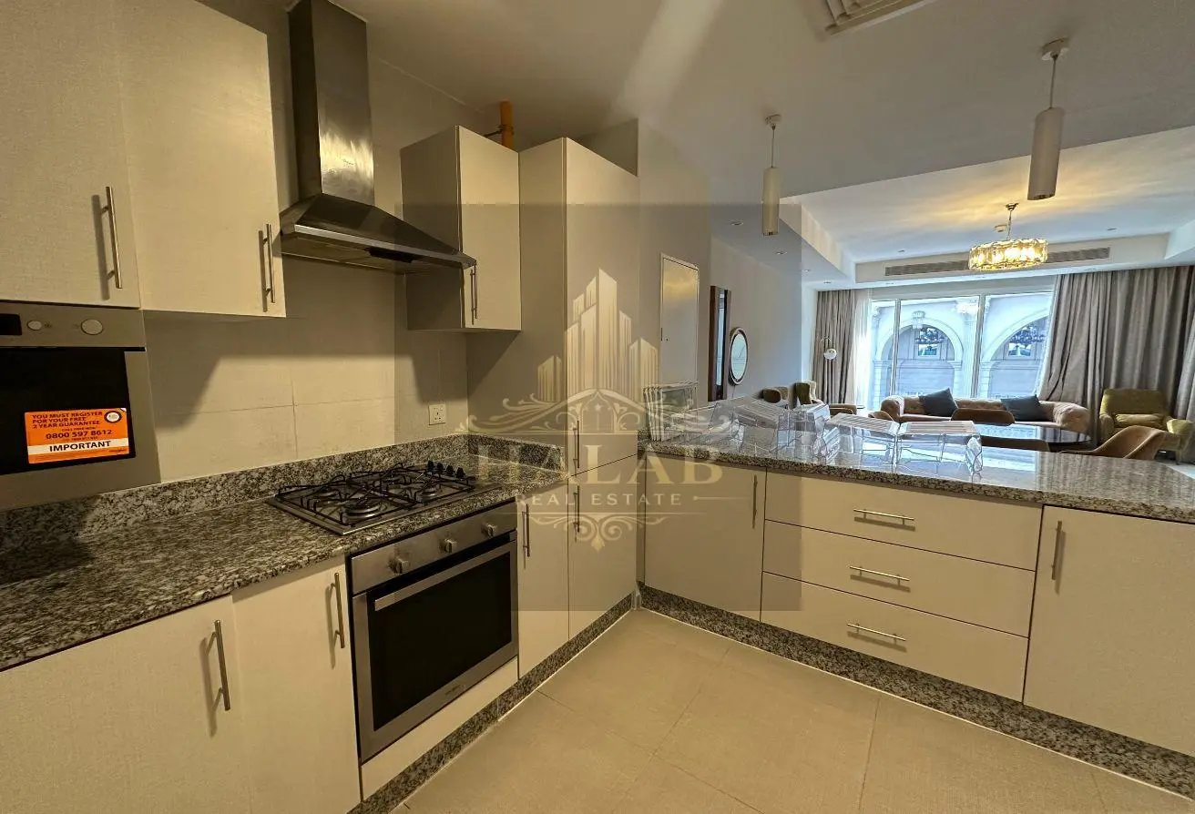 LUXURY 1-BEDROOM APARTMENT | SEA & CITY VIEW | BIG