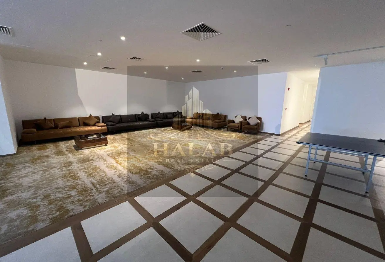 LUXURY 1-BEDROOM APARTMENT | SEA & CITY VIEW | BIG