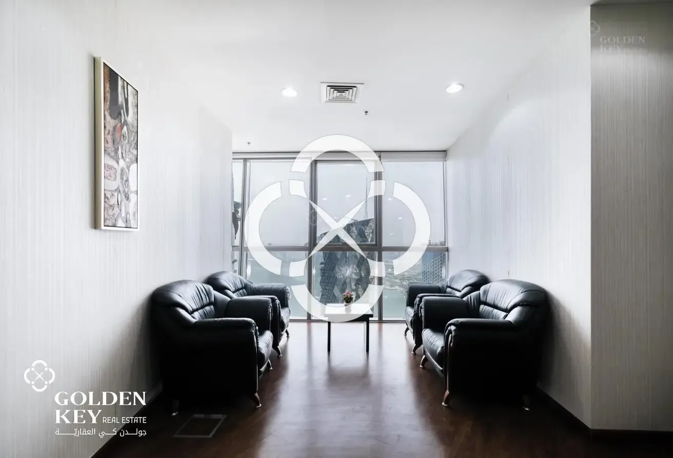 Full Floor | Office Space | High Floor | West Bay