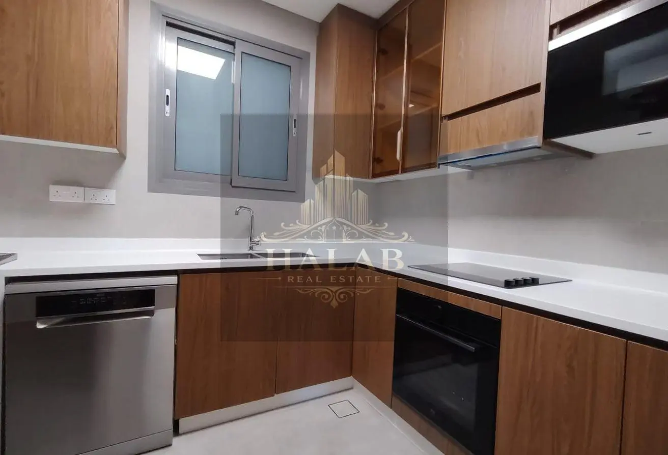 Luxury 2BR Fully Furnished | Aspire Zone