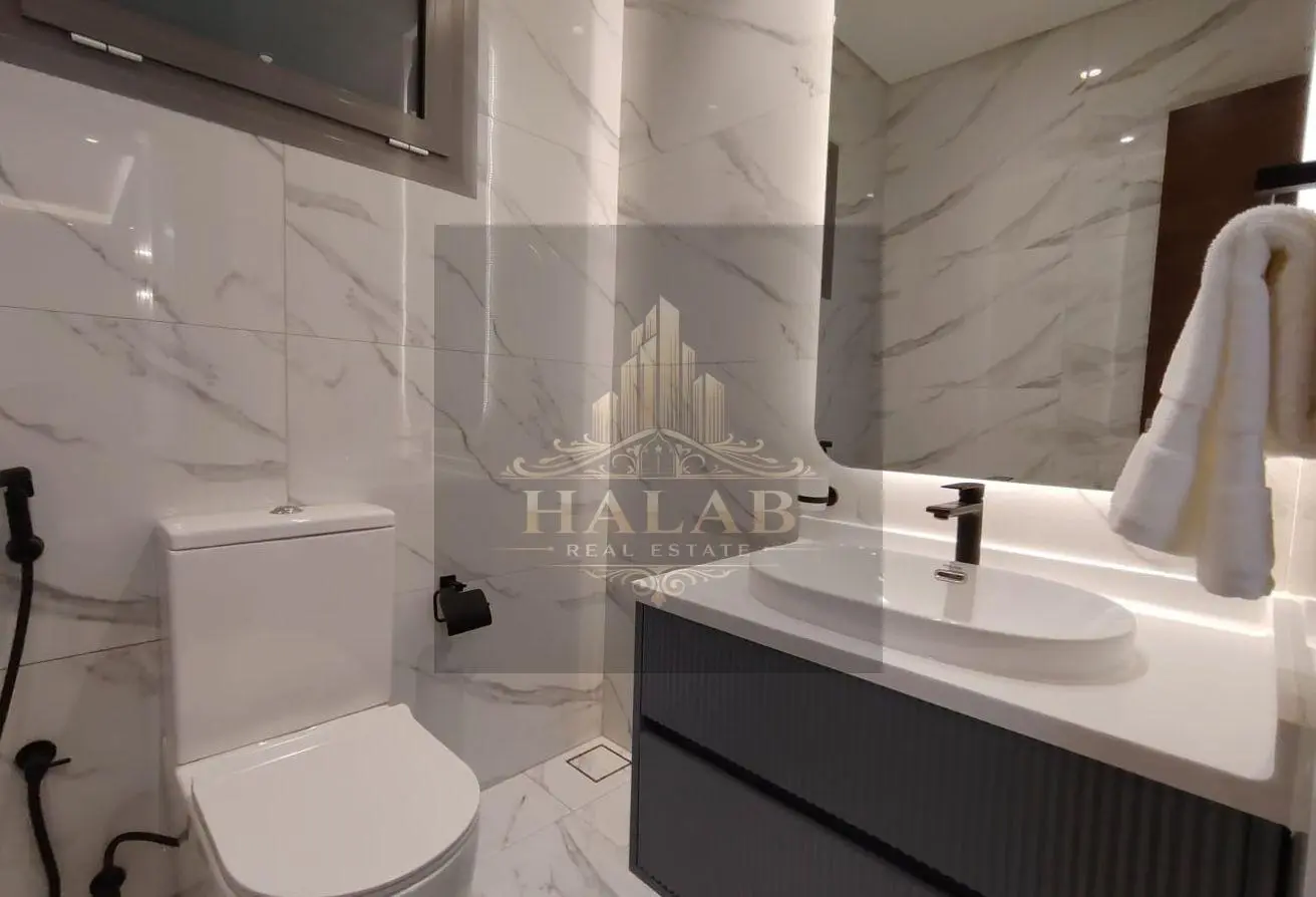 Luxury 2BR Fully Furnished | Aspire Zone