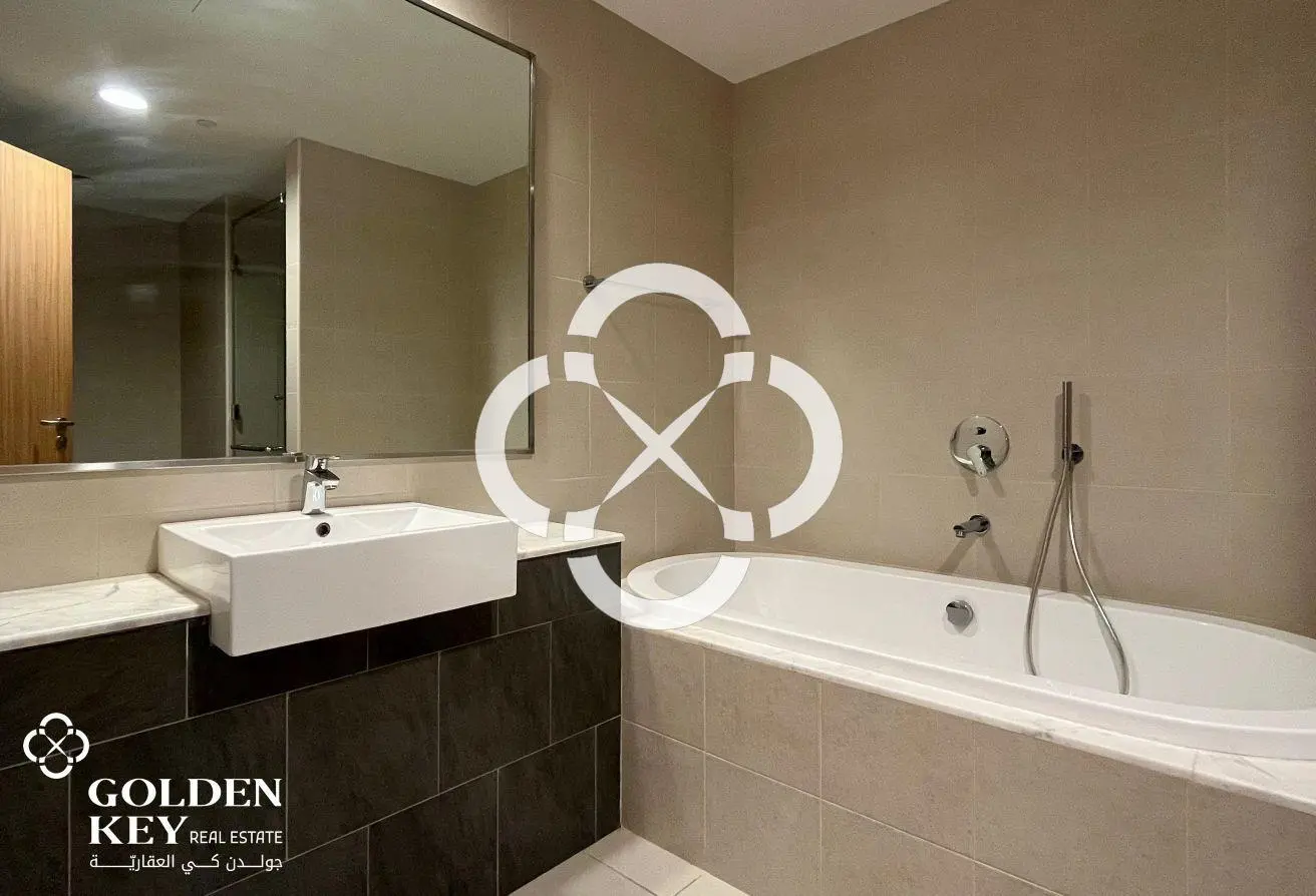 Bills Included | FF - 2BR with Stunning Sea View