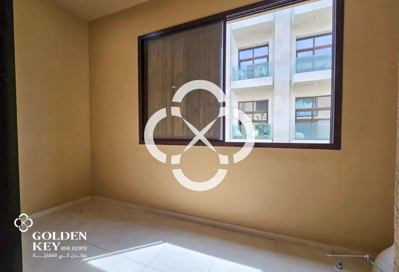 Spacious Layout | Modern SF- Studio | Title Deed