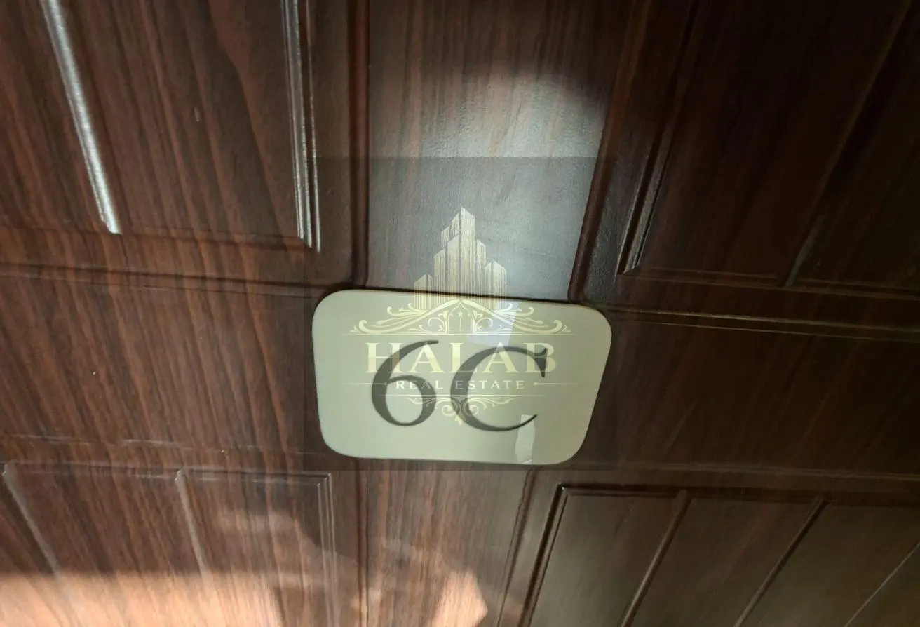 AMAZING 1 BHK FF IN A COMPOUND WITH BALCONY