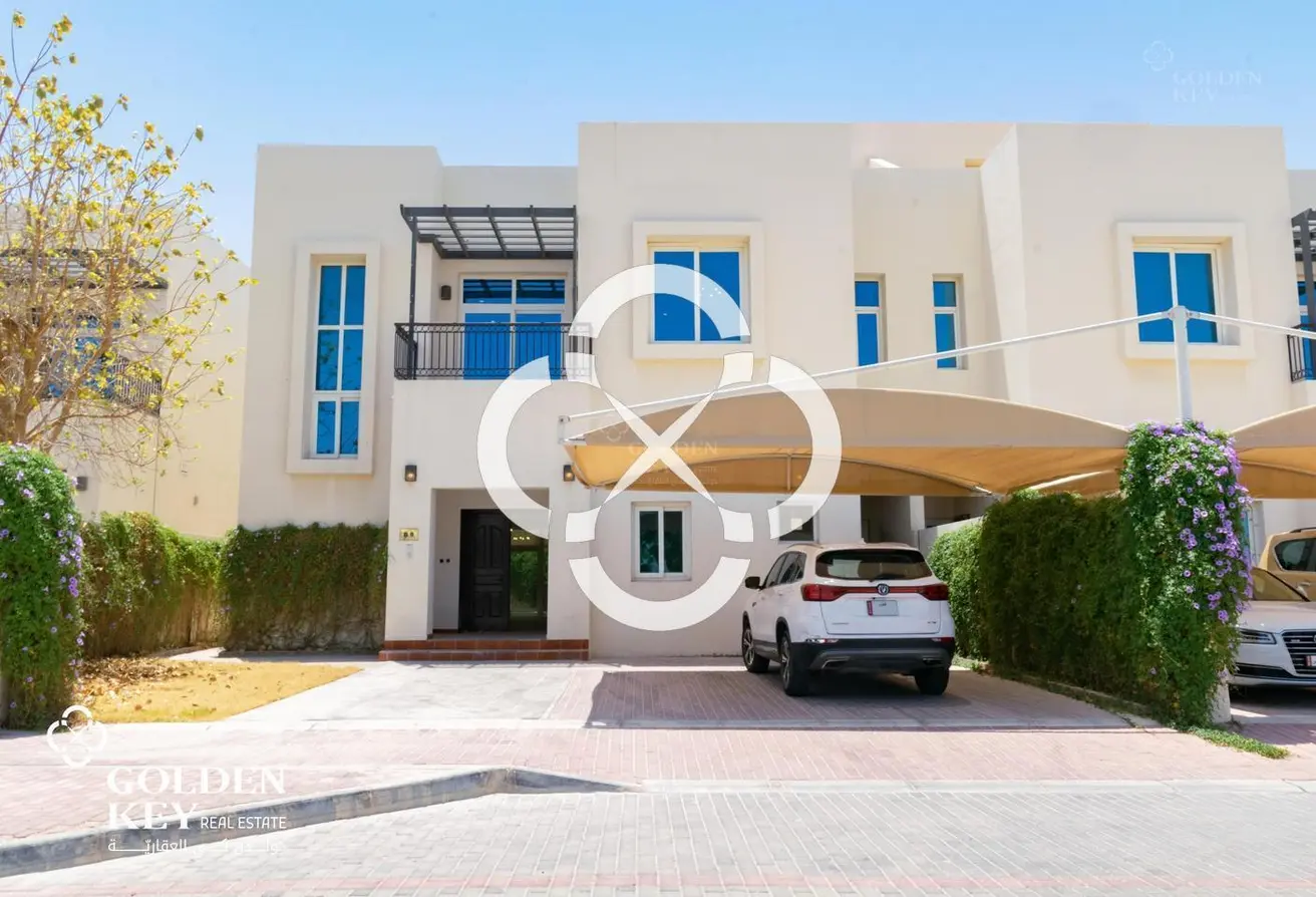 Contemporary Design | 3BR+Maid Villa | Ain Khaled - view 3