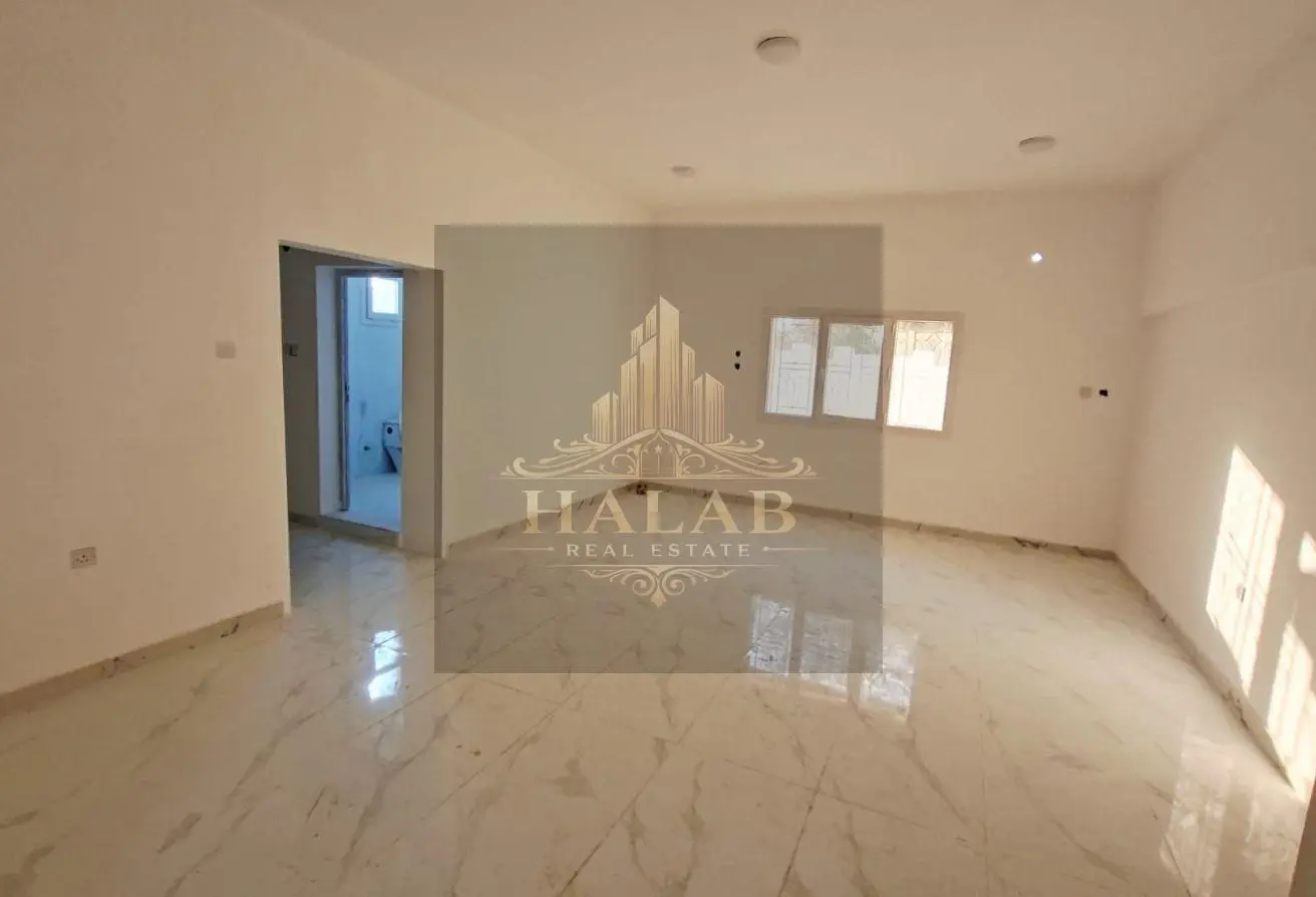 LUXURY 7 Master Bedroom Villa Big Yard Al Luqta