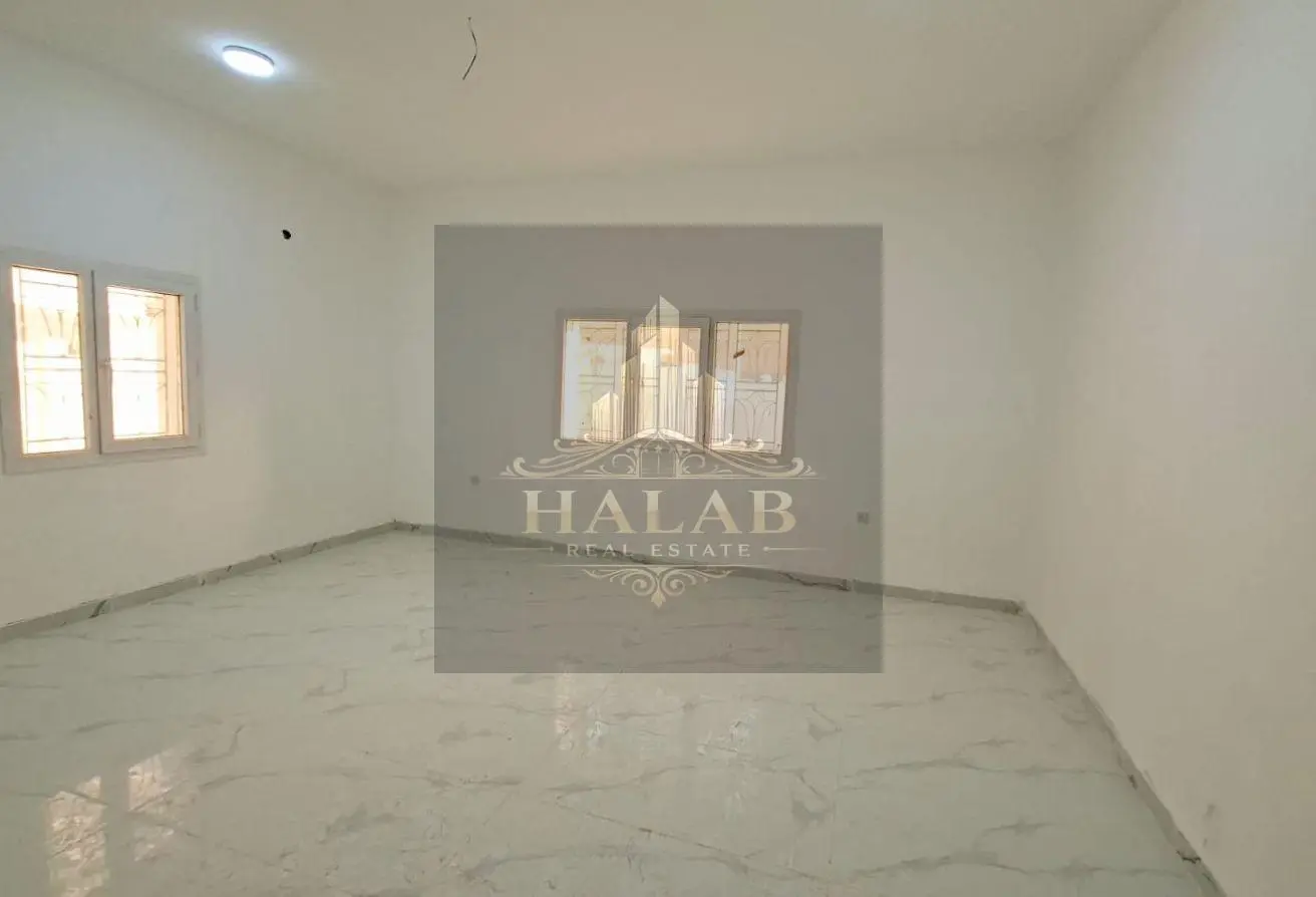 LUXURY 7 Master Bedroom Villa Big Yard Al Luqta