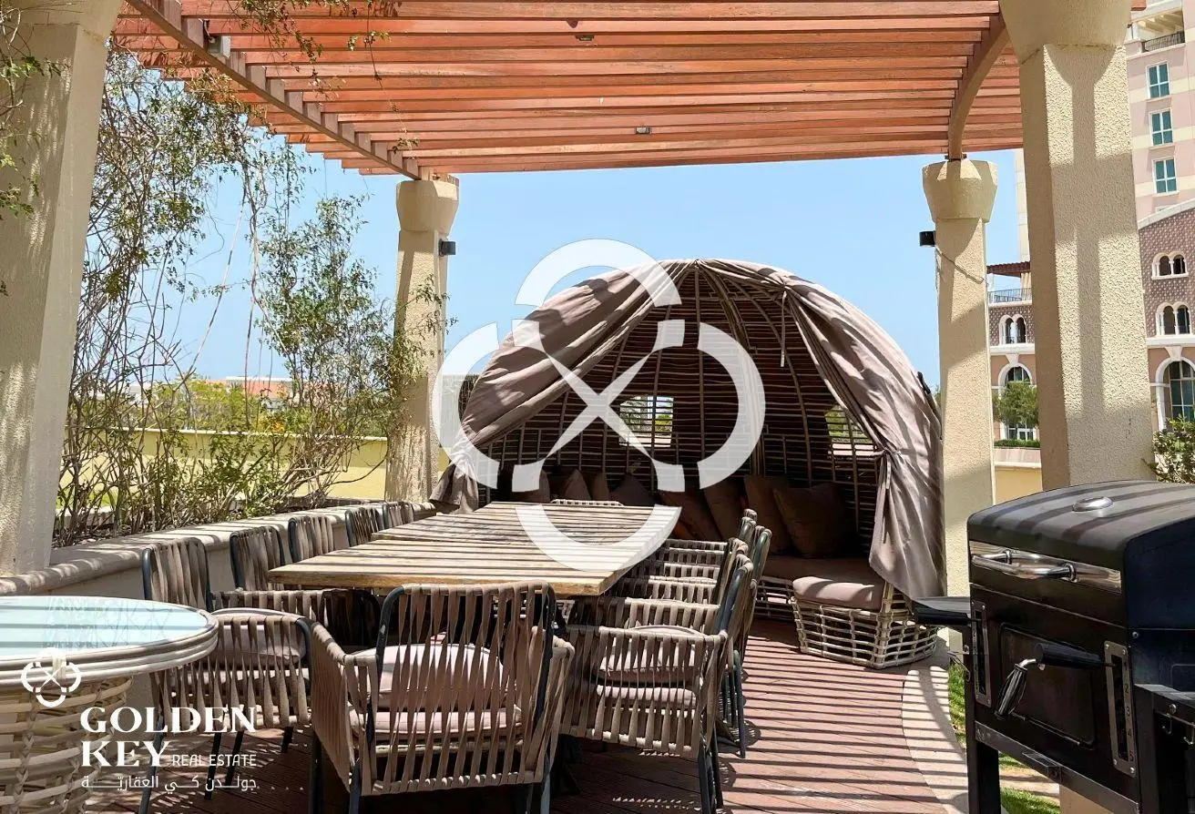 Furnished 1BR+Office w/ Sea View | Bills Included