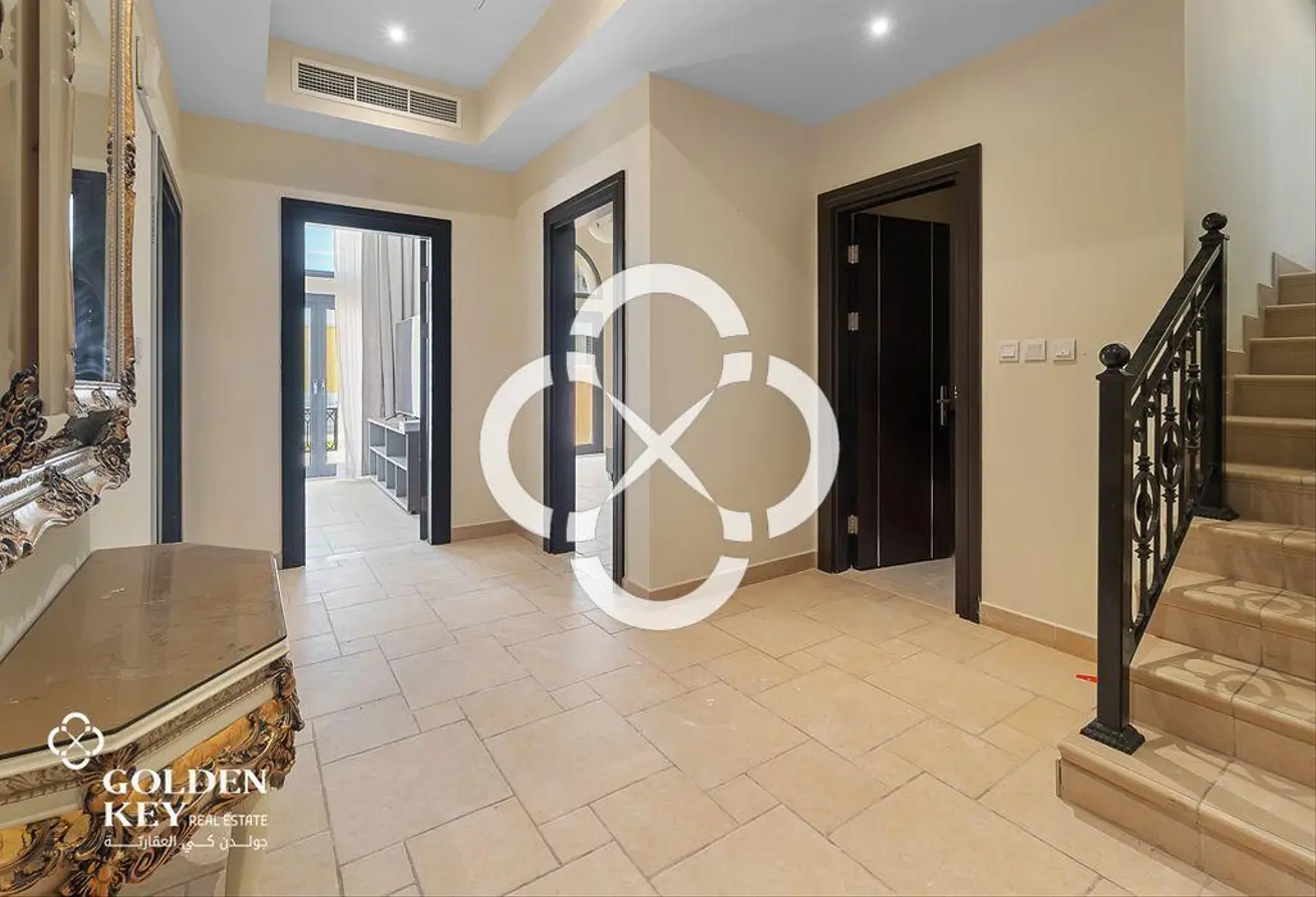 Elegant 4BR+Maid | Duplex | Beach Access | Q Quartier