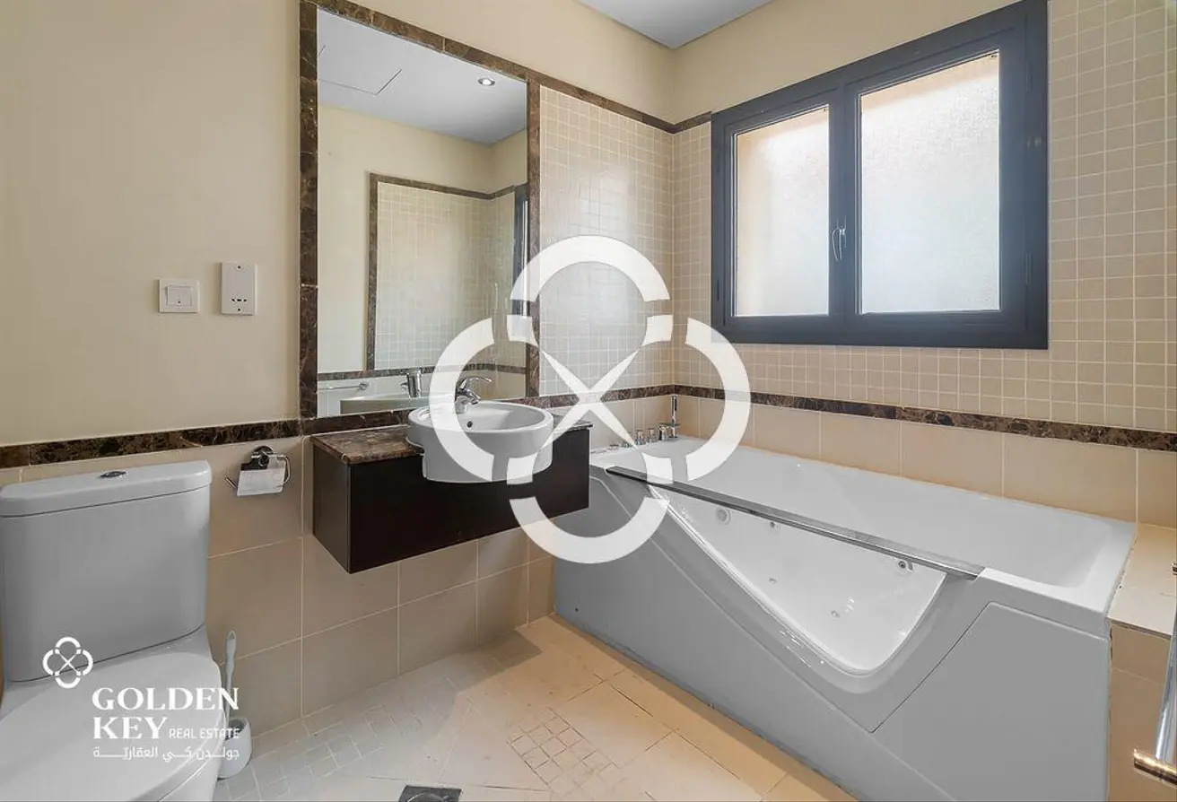 Elegant 4BR+Maid | Duplex | Beach Access | Q Quartier